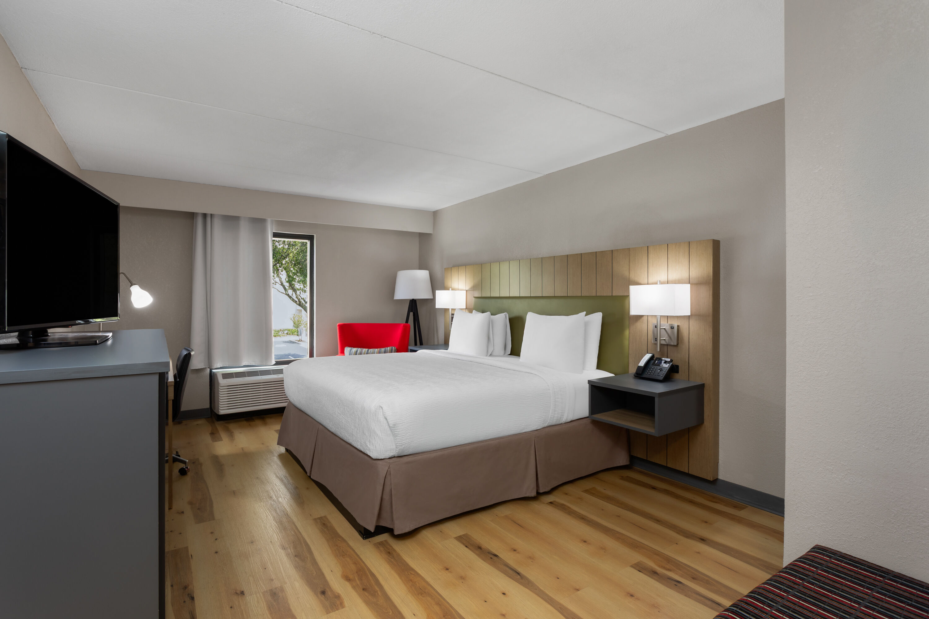 Guest room at the Wingate by Wyndham Jacksonville FL in Jacksonville, Florida