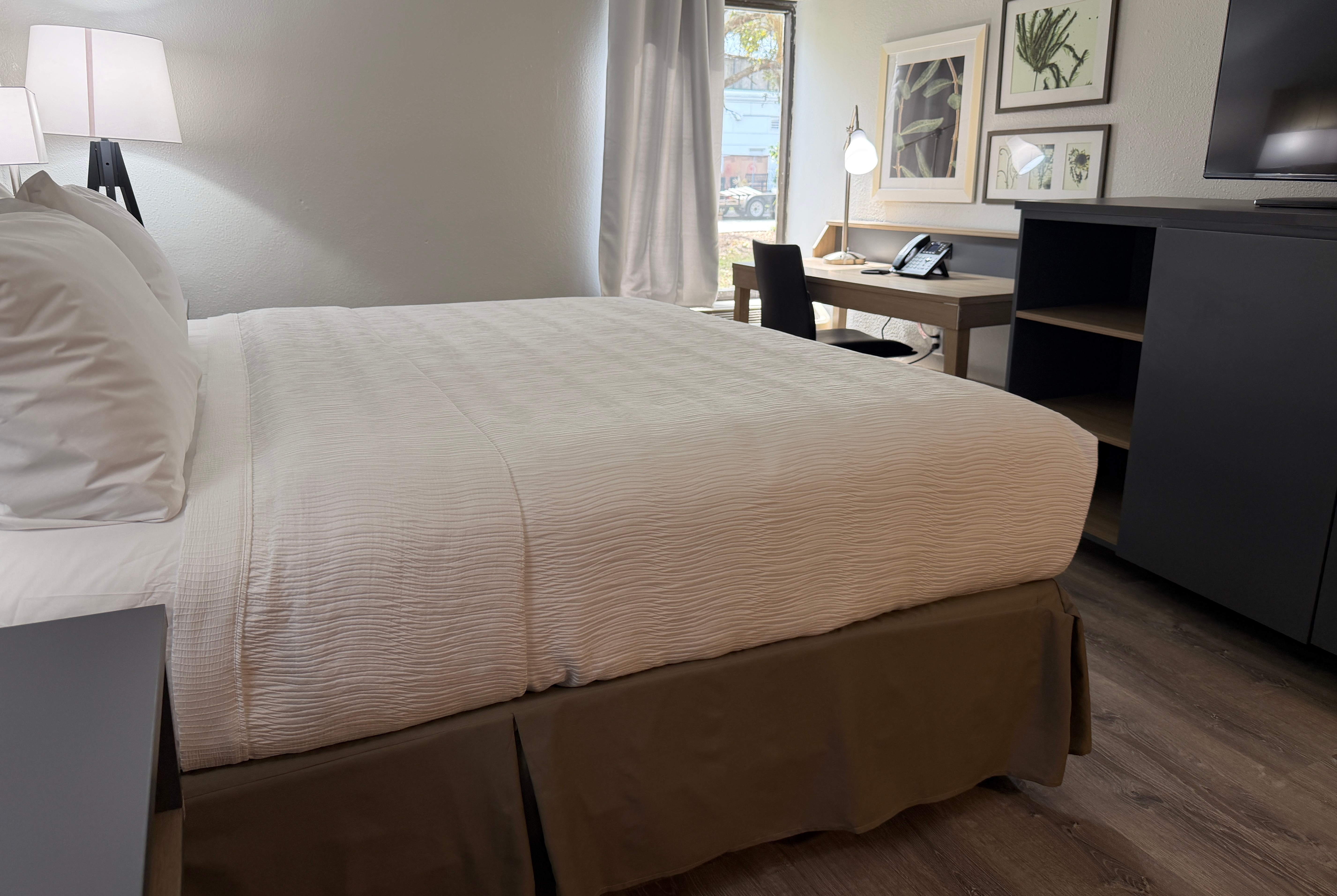 Guest room at the Wingate by Wyndham Jacksonville FL in Jacksonville, Florida