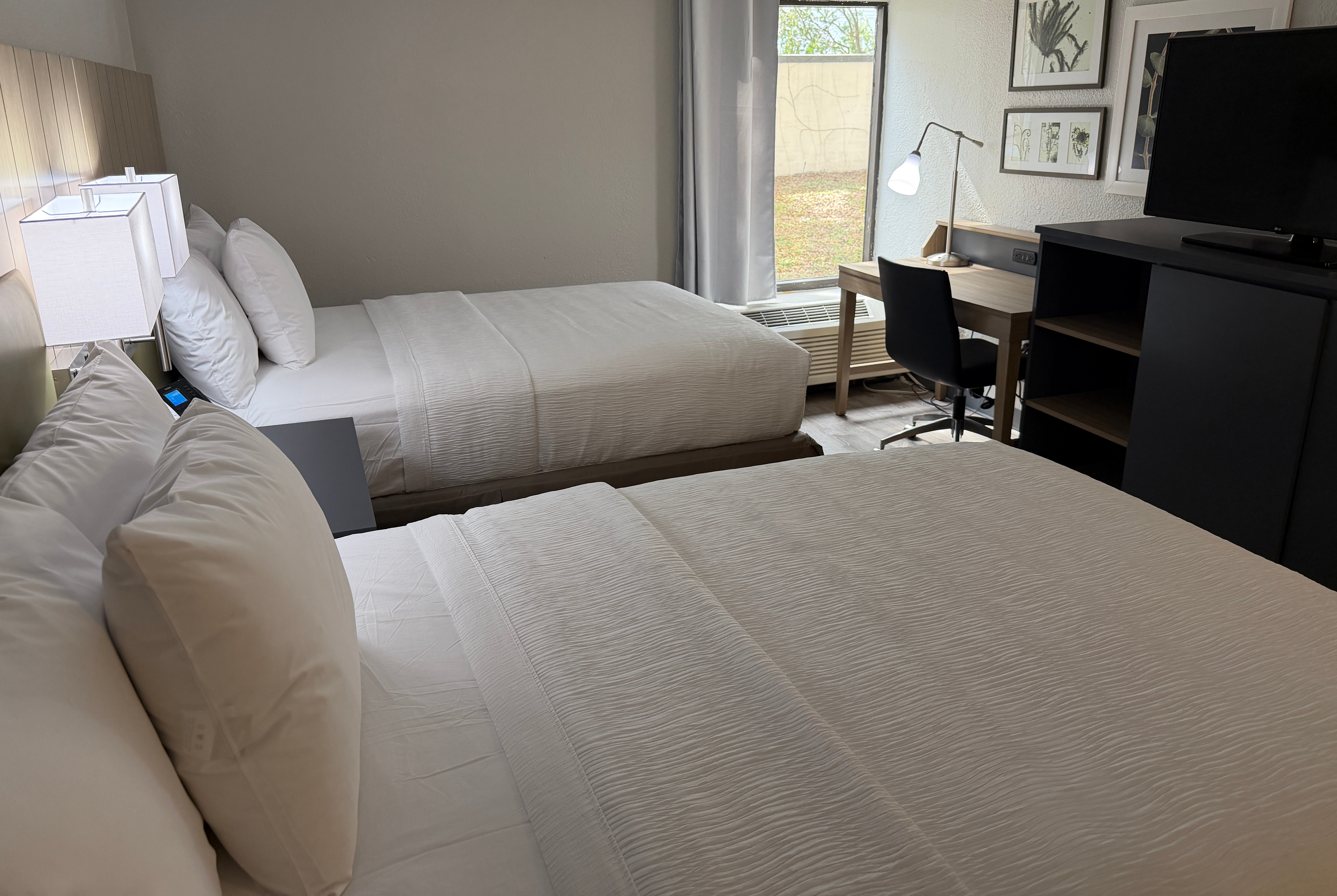 Guest room at the Wingate by Wyndham Jacksonville FL in Jacksonville, Florida