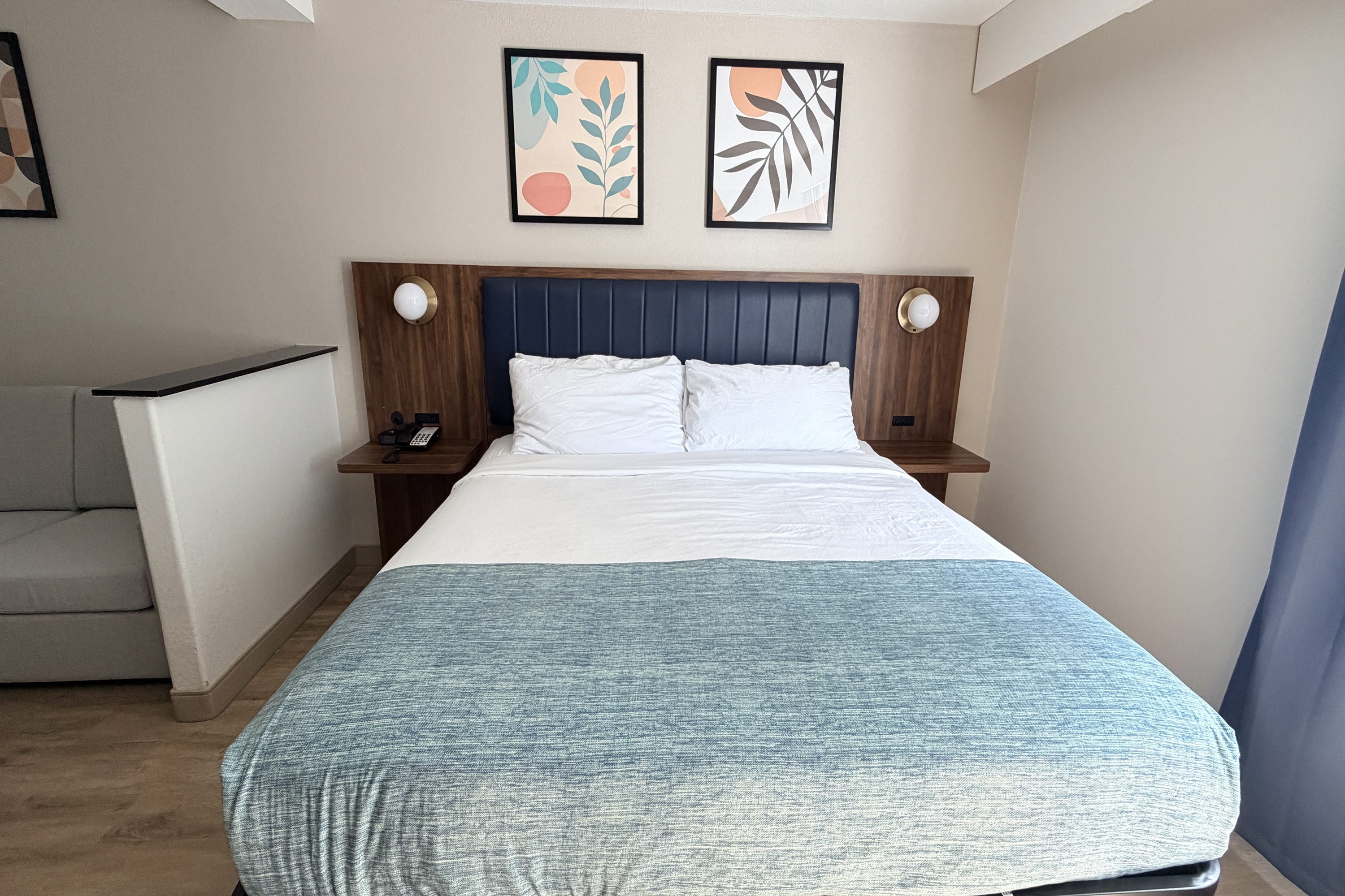 Guest room at the Wingate by Wyndham Athens Near Downtown in Athens, Georgia