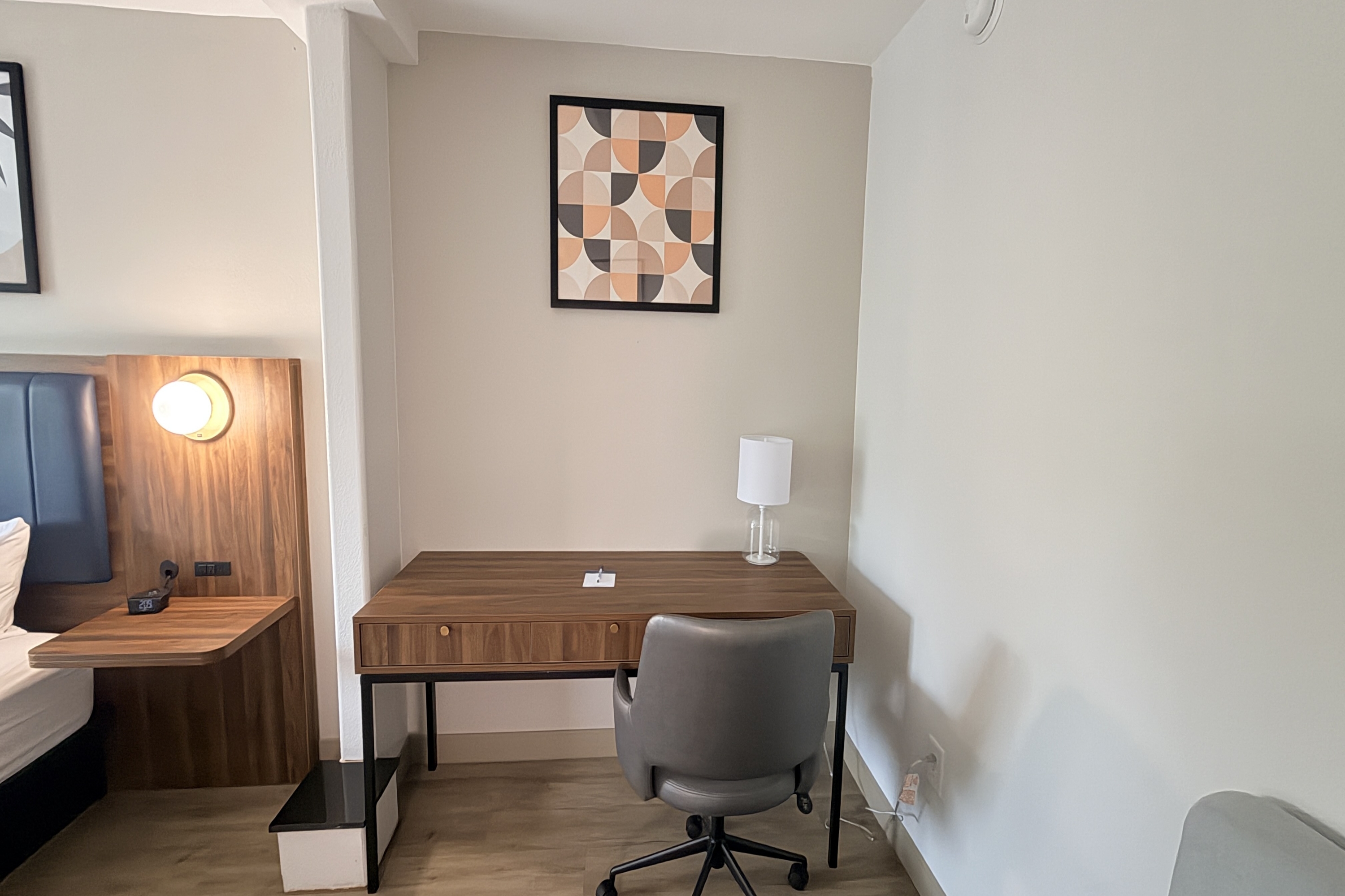Guest room at the Wingate by Wyndham Athens Near Downtown in Athens, Georgia