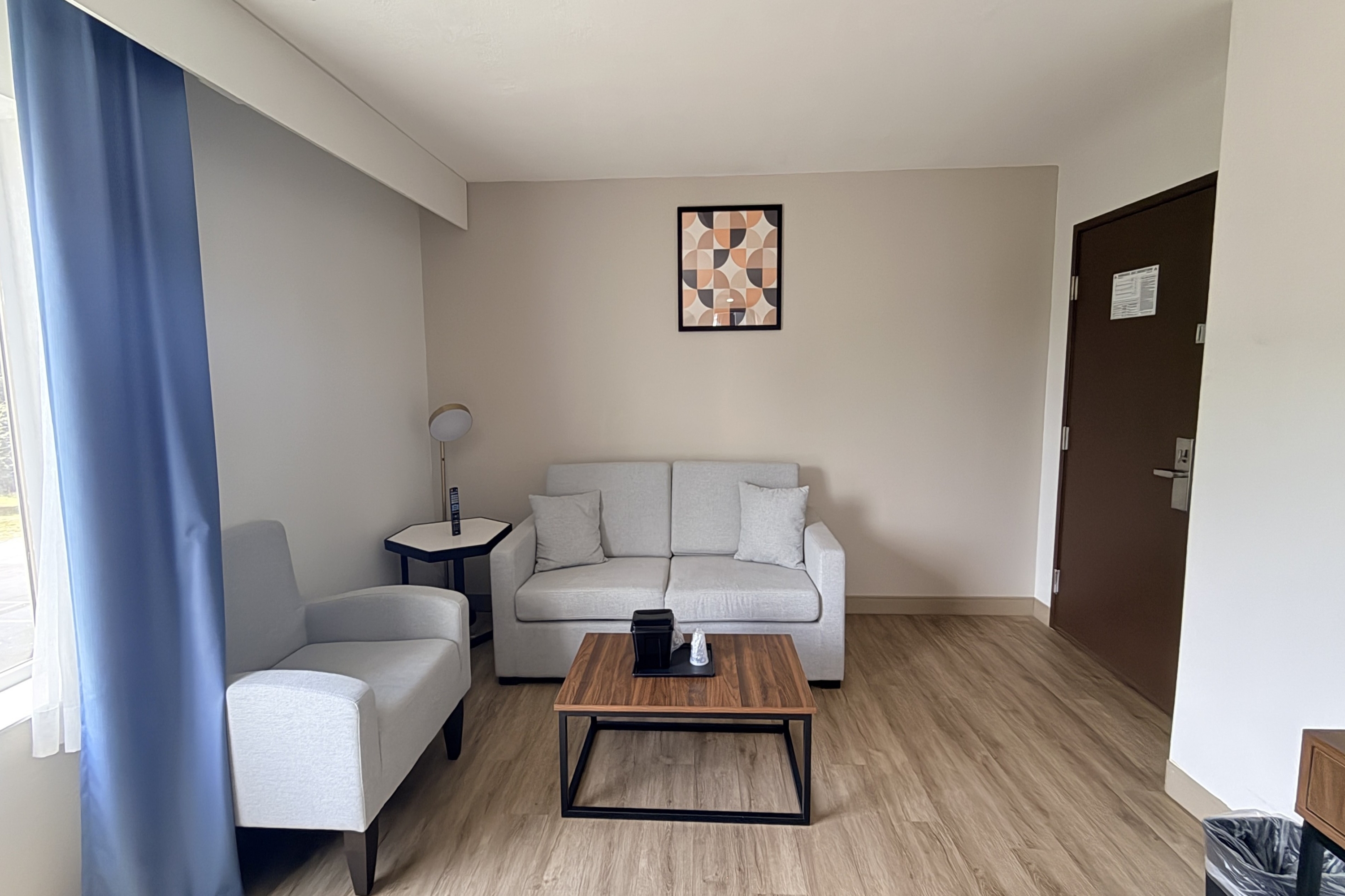 Guest room at the Wingate by Wyndham Athens Near Downtown in Athens, Georgia