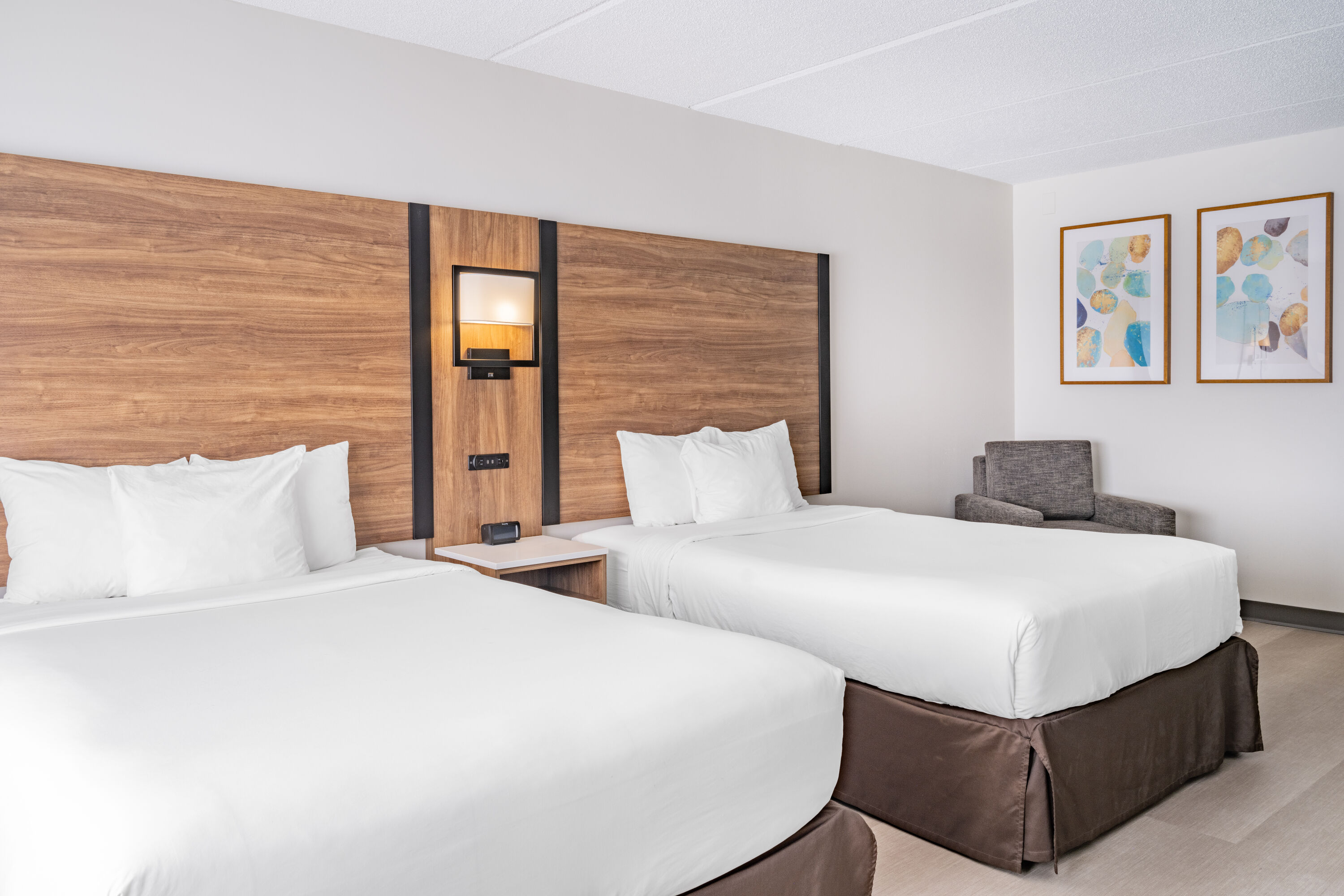 Guest room at the Wingate by Wyndham Duluth/Atlanta in Atlanta - Duluth, Georgia