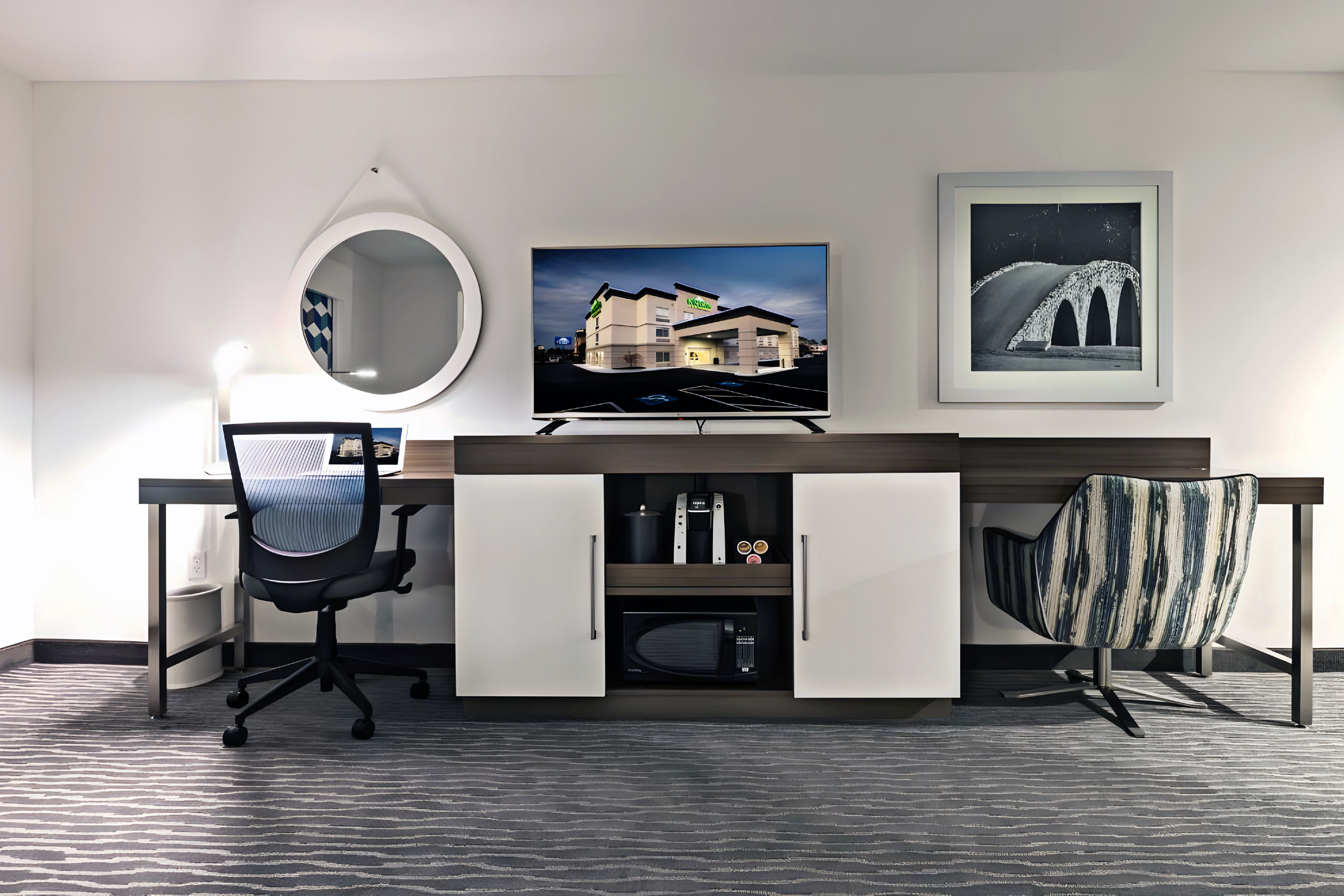 Guest room at the Wingate by Wyndham Augusta Washington Road in Augusta, Georgia