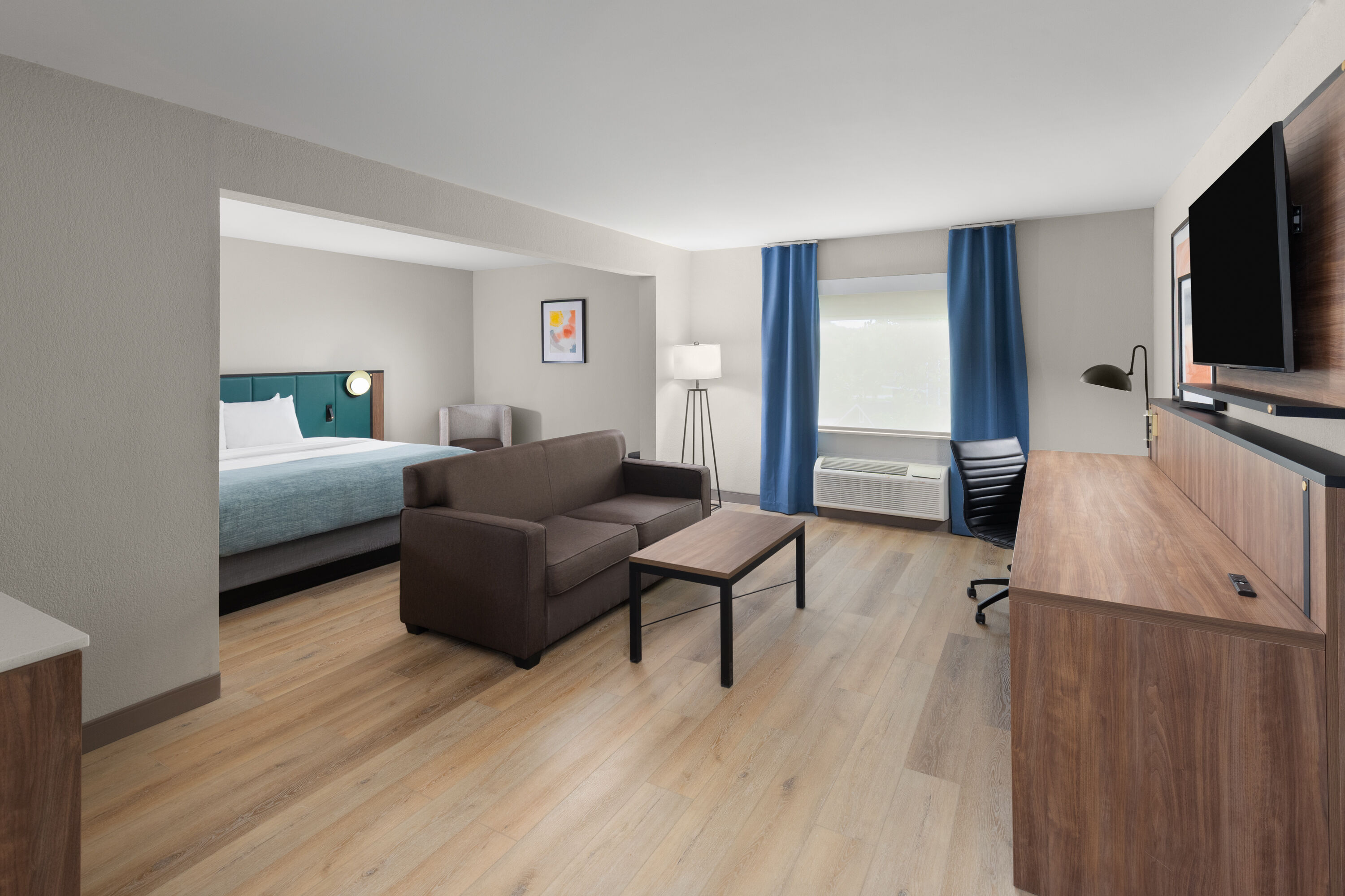 Wingate by Wyndham Augusta I-20 suite in Augusta, Georgia