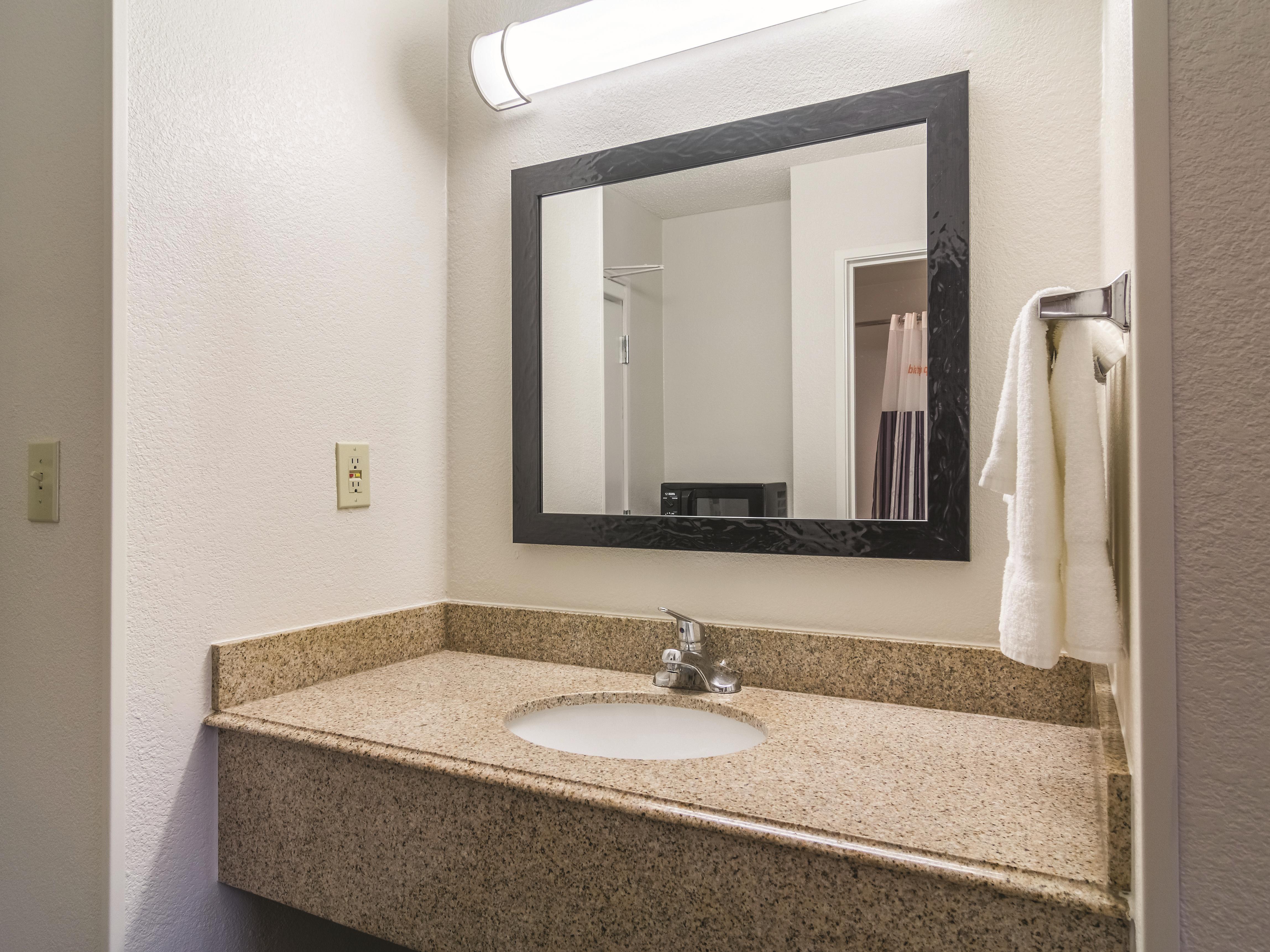Wingate By Wyndham Brunswick Brunswick Ga Hotels