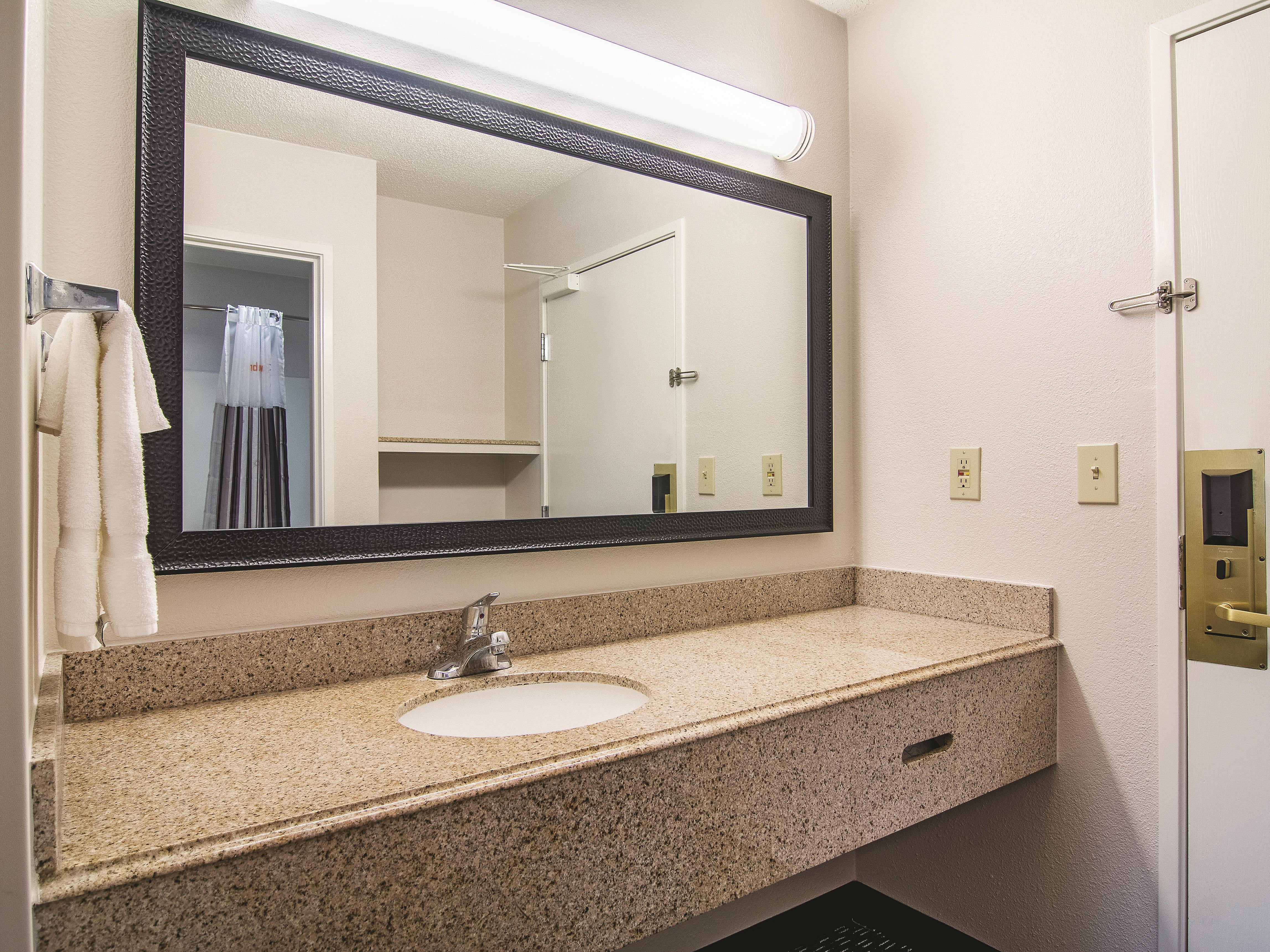 Wingate By Wyndham Brunswick Brunswick Ga Hotels
