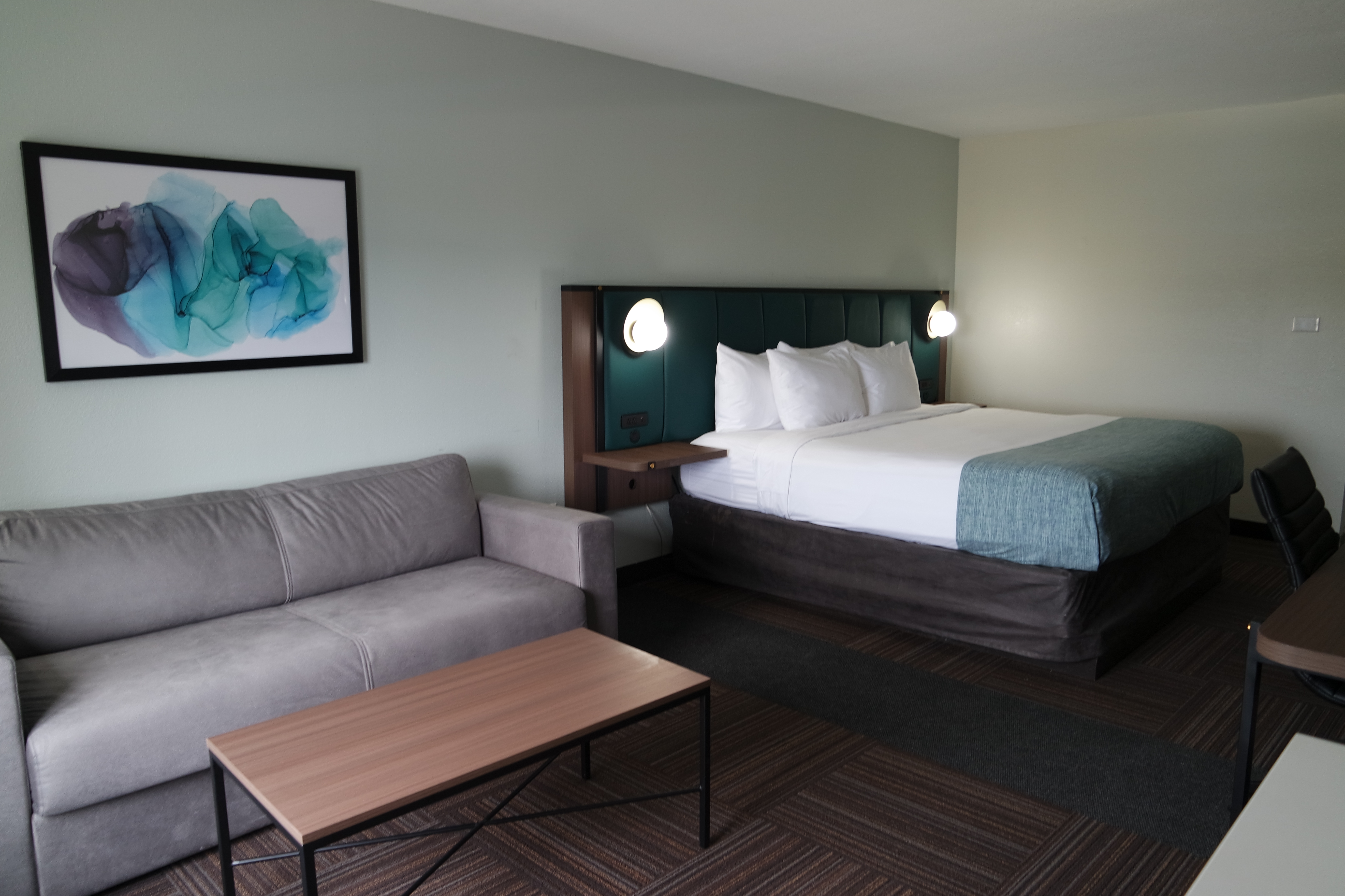 Wingate by Wyndham Kings Bay Naval Base suite in Kingsland, Georgia