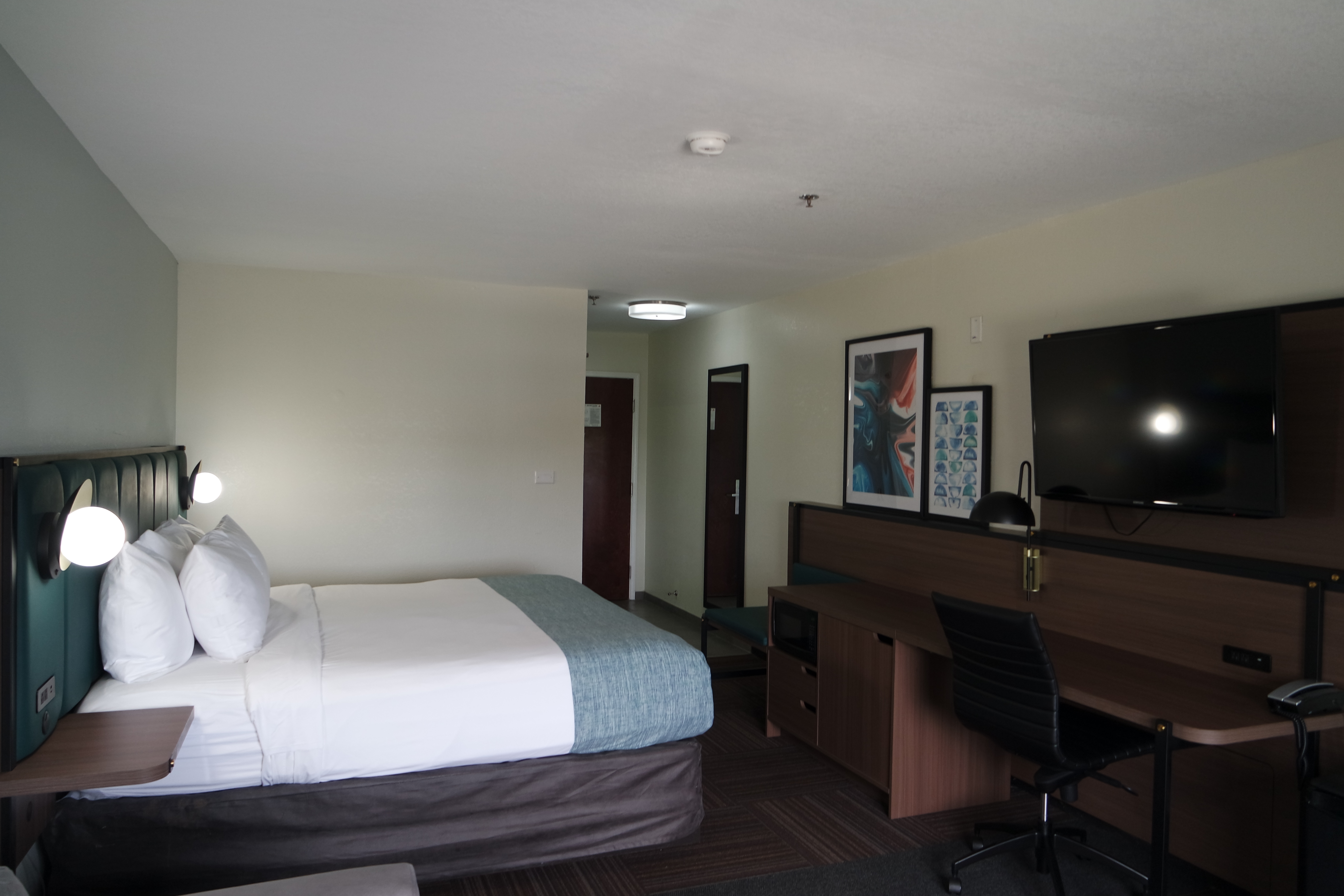 Wingate by Wyndham Kings Bay Naval Base suite in Kingsland, Georgia