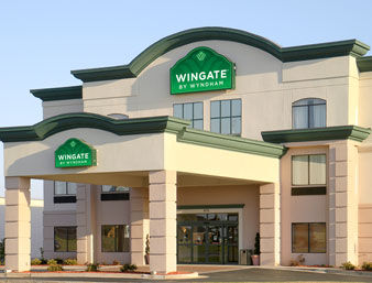 Exterior of Wingate by Wyndham Warner Robins hotel in Warner Robins, Georgia