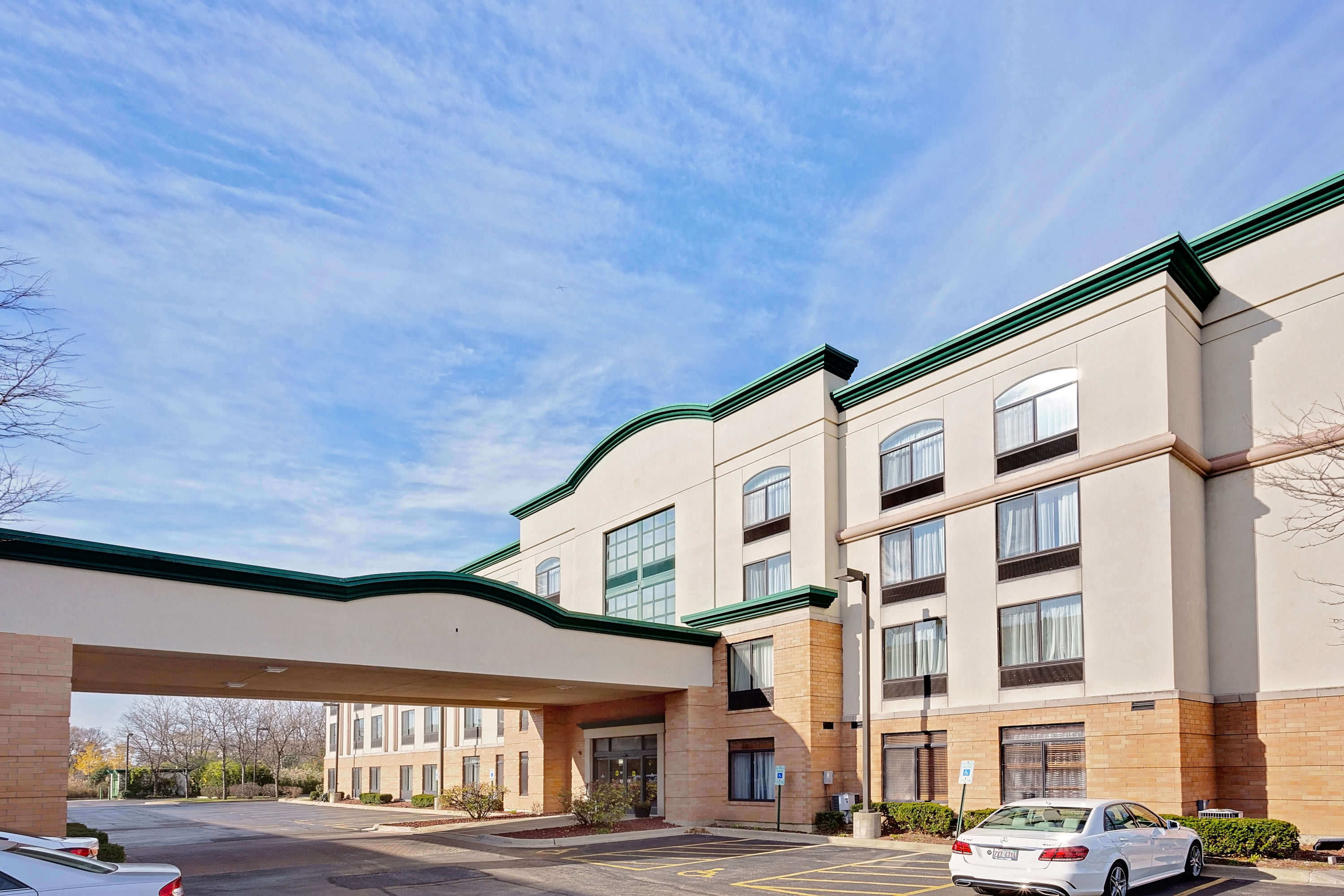 Wingate by Wyndham Arlington Heights Arlington Heights, IL Hotels