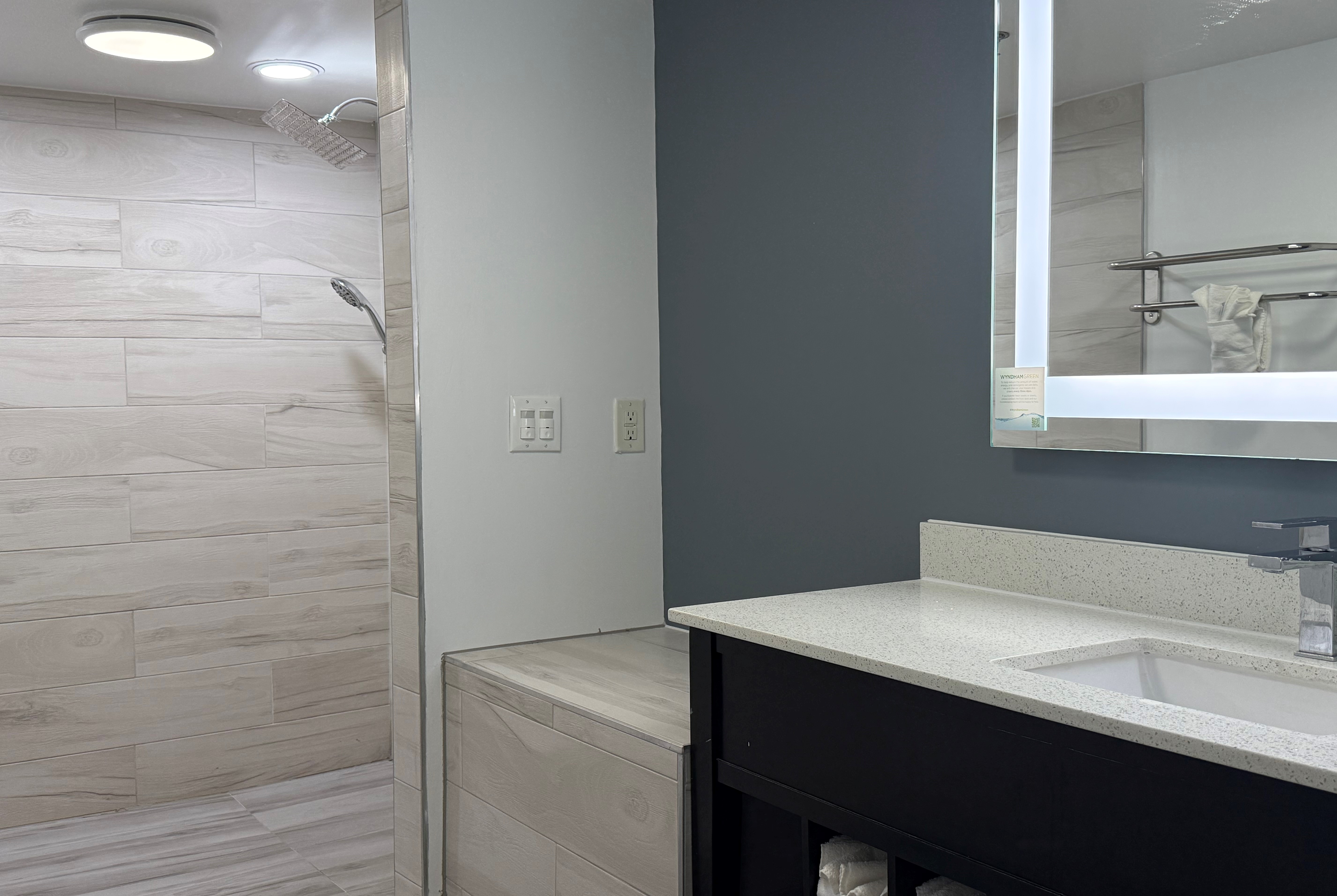 Guest room bath at the Wingate by Wyndham Indianapolis Airport-Rockville Rd. in Indianapolis, Indiana