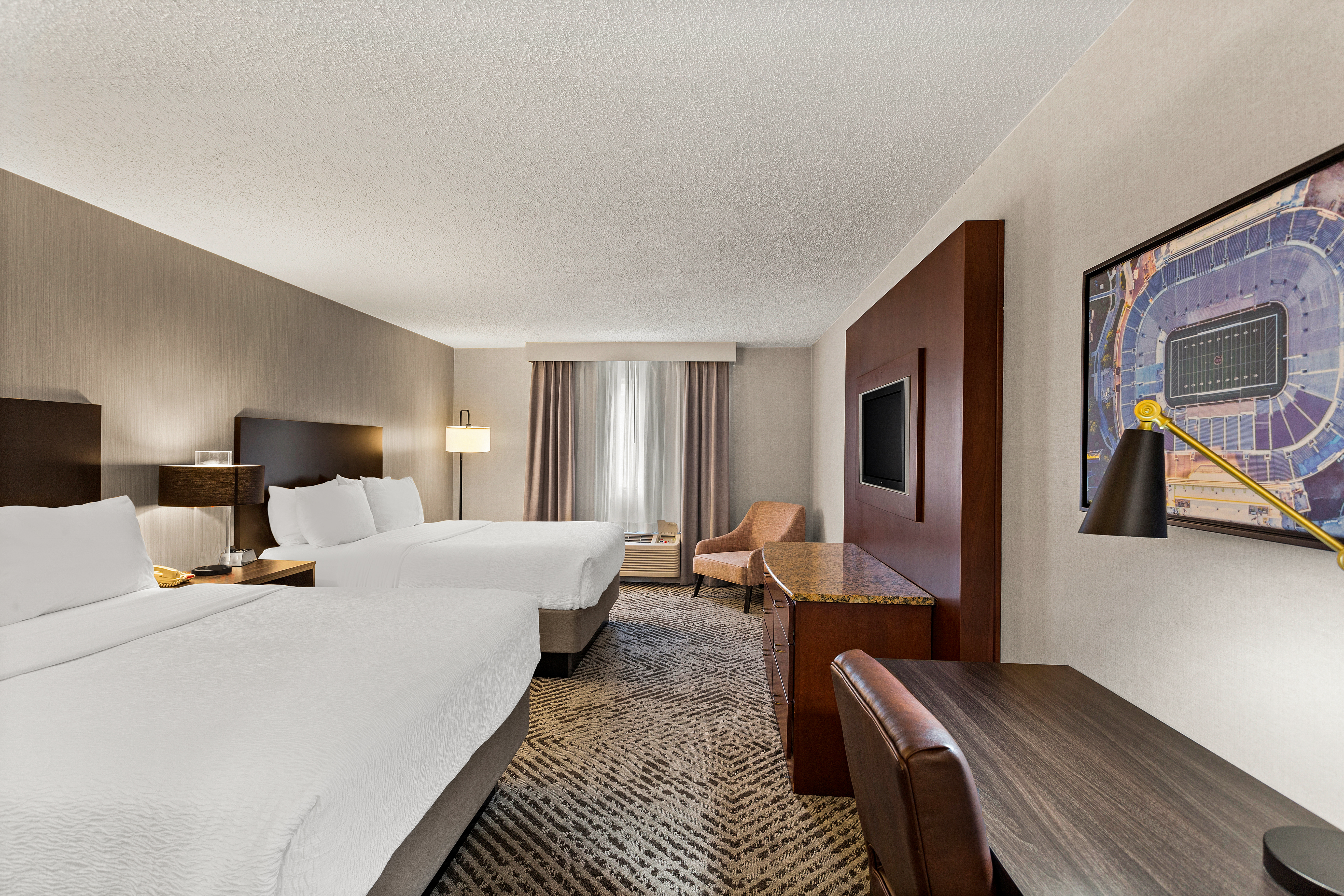 Guest room at the Wingate by Wyndham South Bend/Notre Dame in South Bend, Indiana