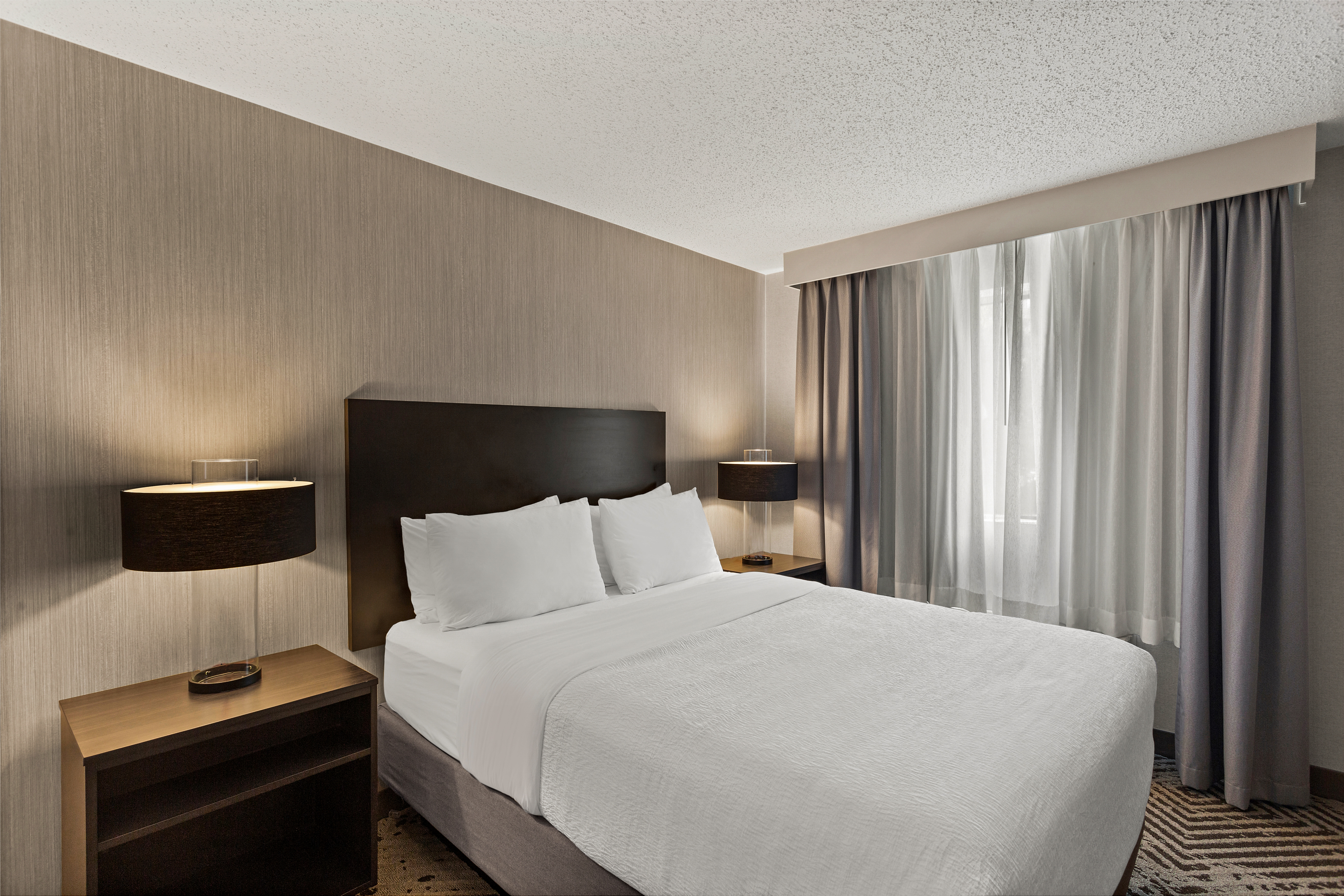 Guest room at the Wingate by Wyndham South Bend/Notre Dame in South Bend, Indiana