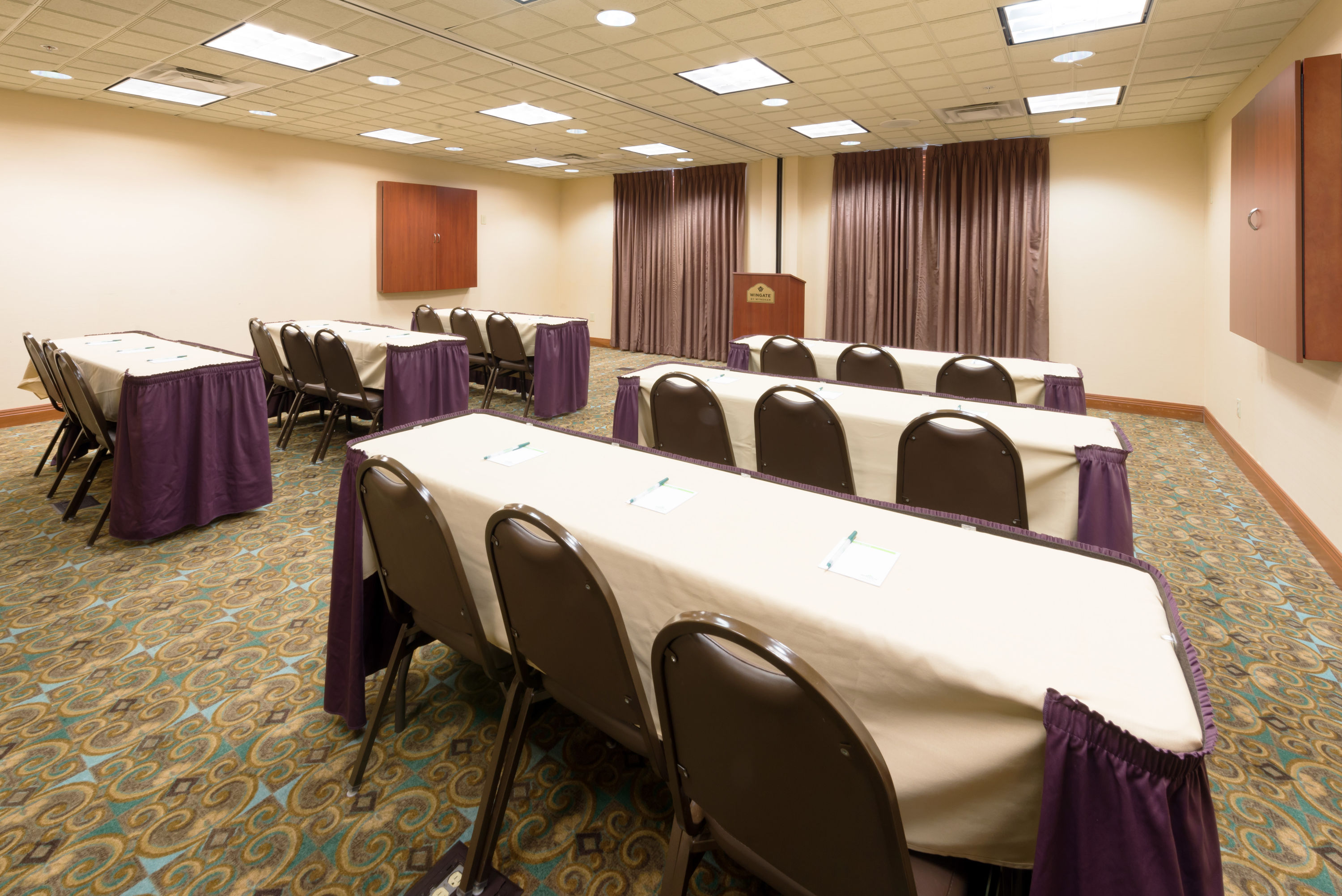 Meeting room at Wingate by Wyndham Erlanger / Florence / Cincinnati South in Erlanger, Kentucky