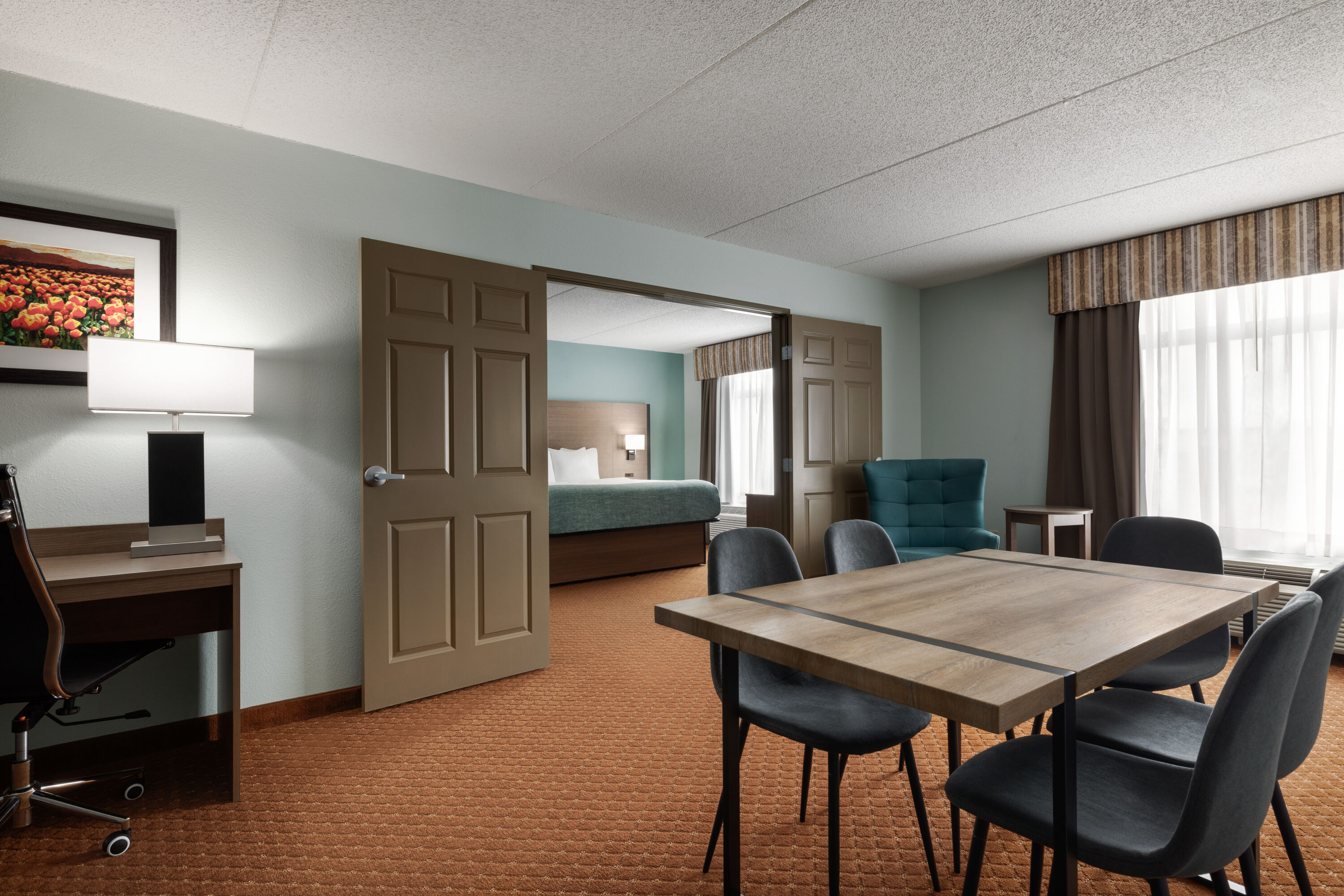 Wingate by Wyndham Louisville East suite in Louisville, Kentucky