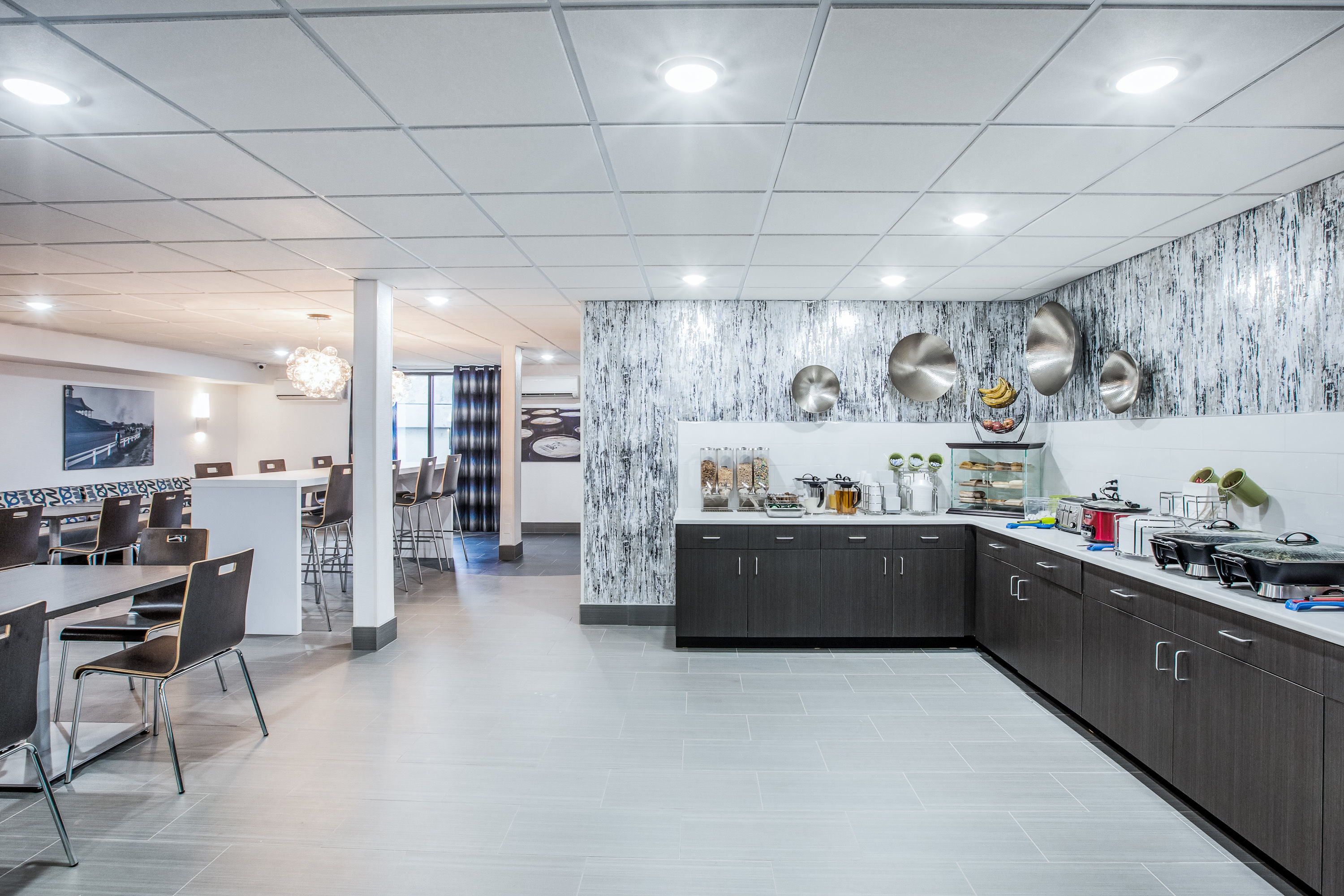 Free breakfast at Wingate by Wyndham Louisville Fair and Expo in Louisville, Kentucky