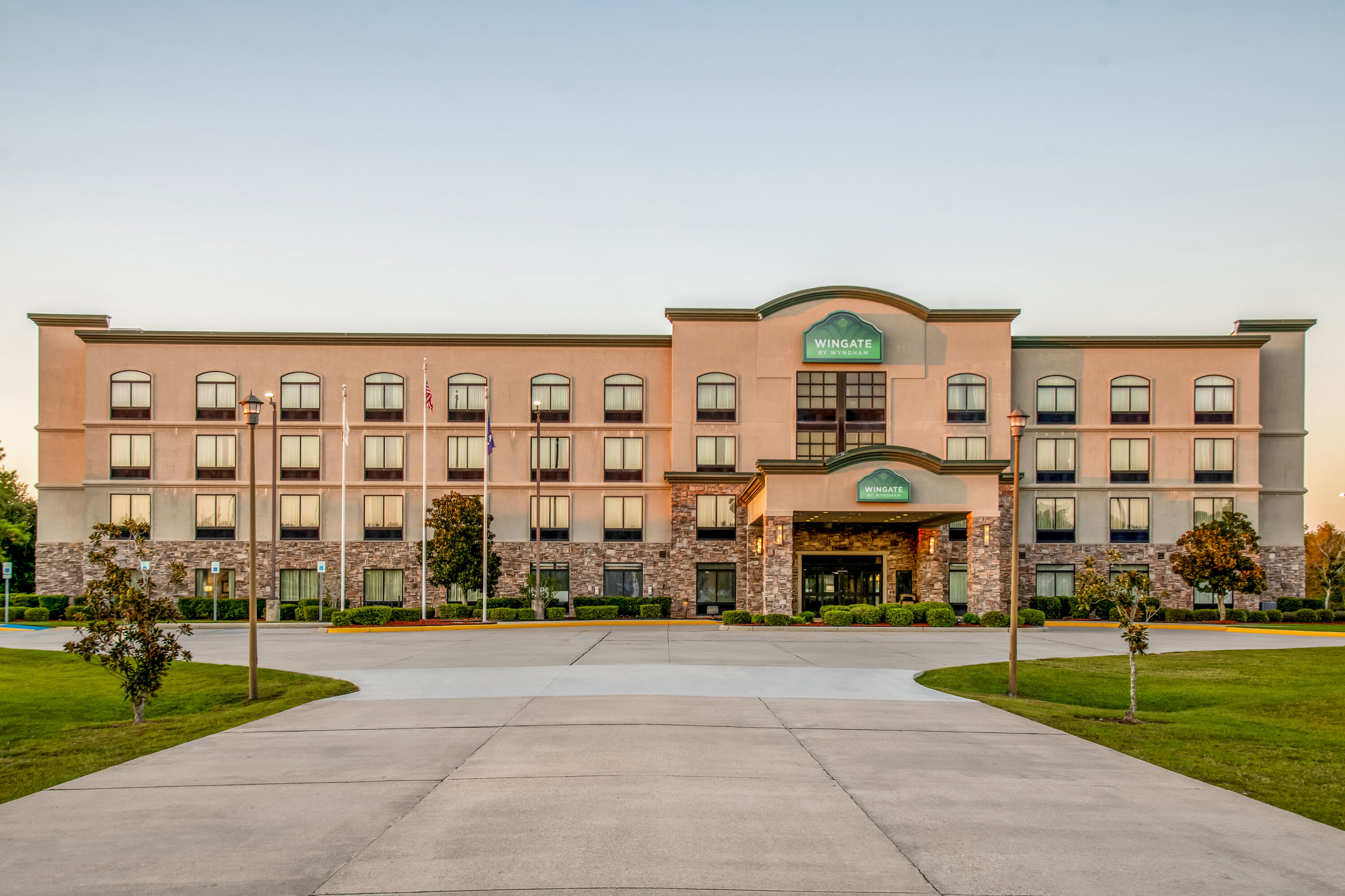 Exterior Day Image of Wingate by Wyndham Slidell/New Orleans East Area hotel in Slidell, Louisiana