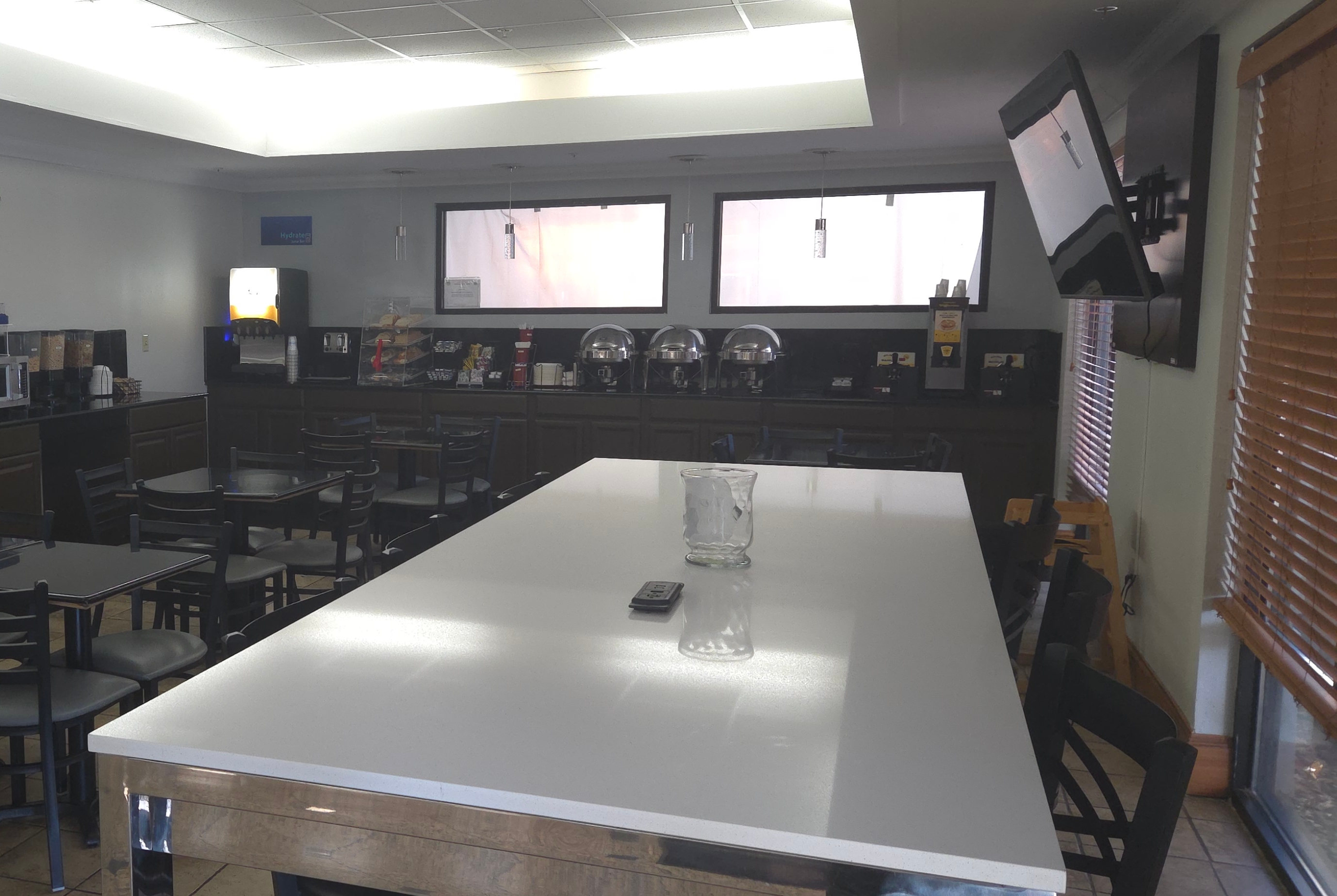 Free breakfast at Wingate by Wyndham North East in North East, Maryland