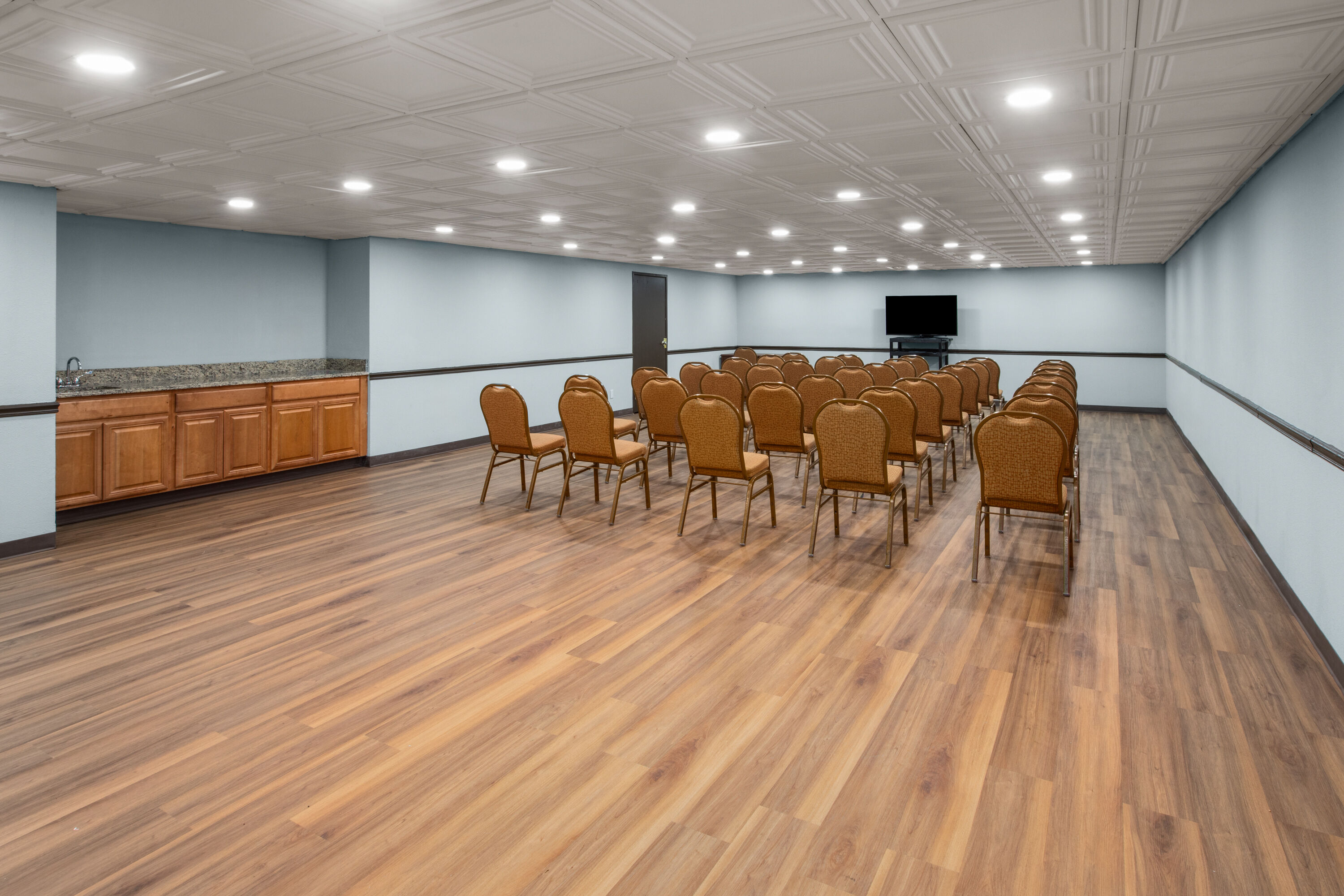Meeting room at Wingate by Wyndham Livonia in Livonia, Michigan