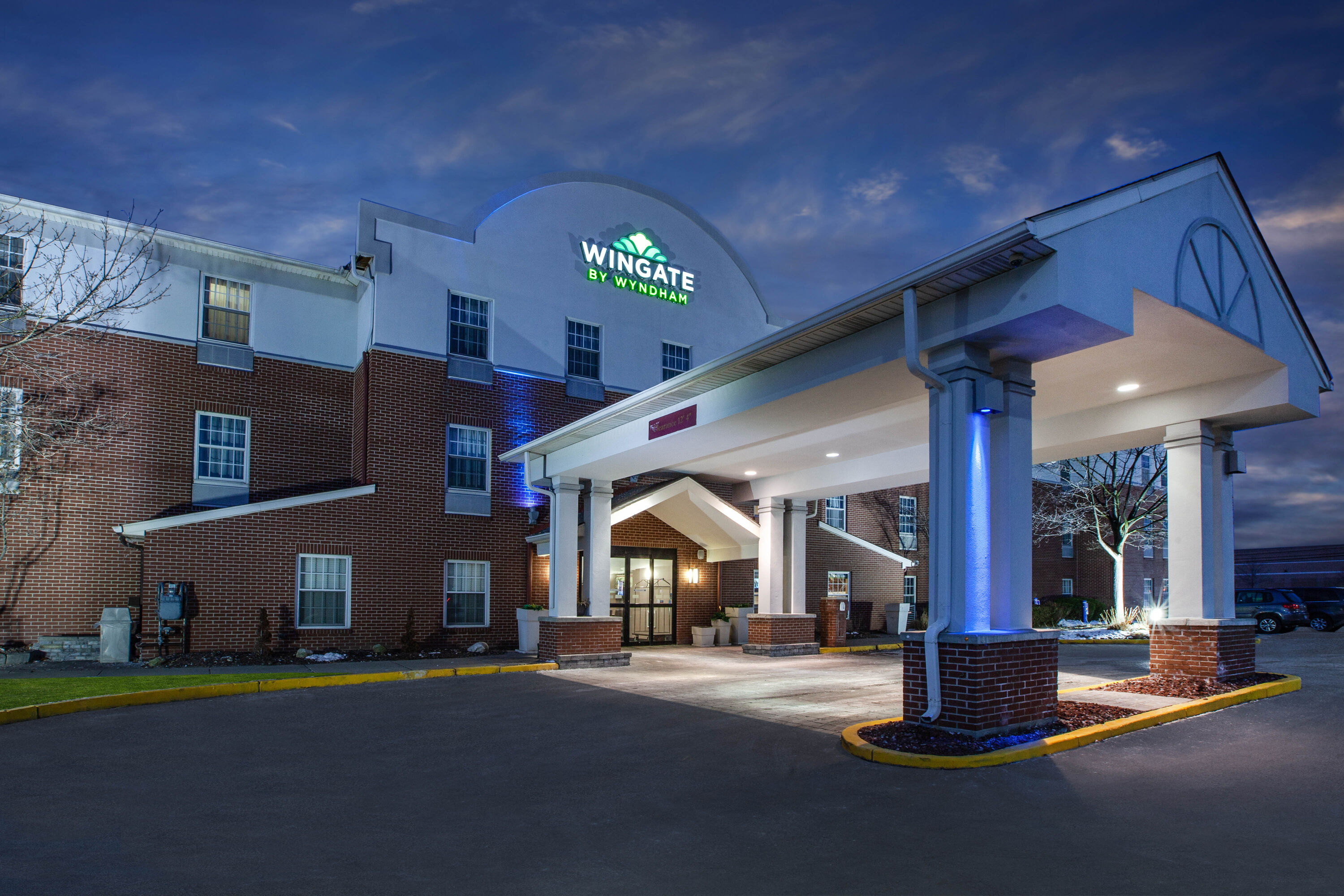 Wingate by Wyndham Roseville/Detroit | Roseville, MI Hotels