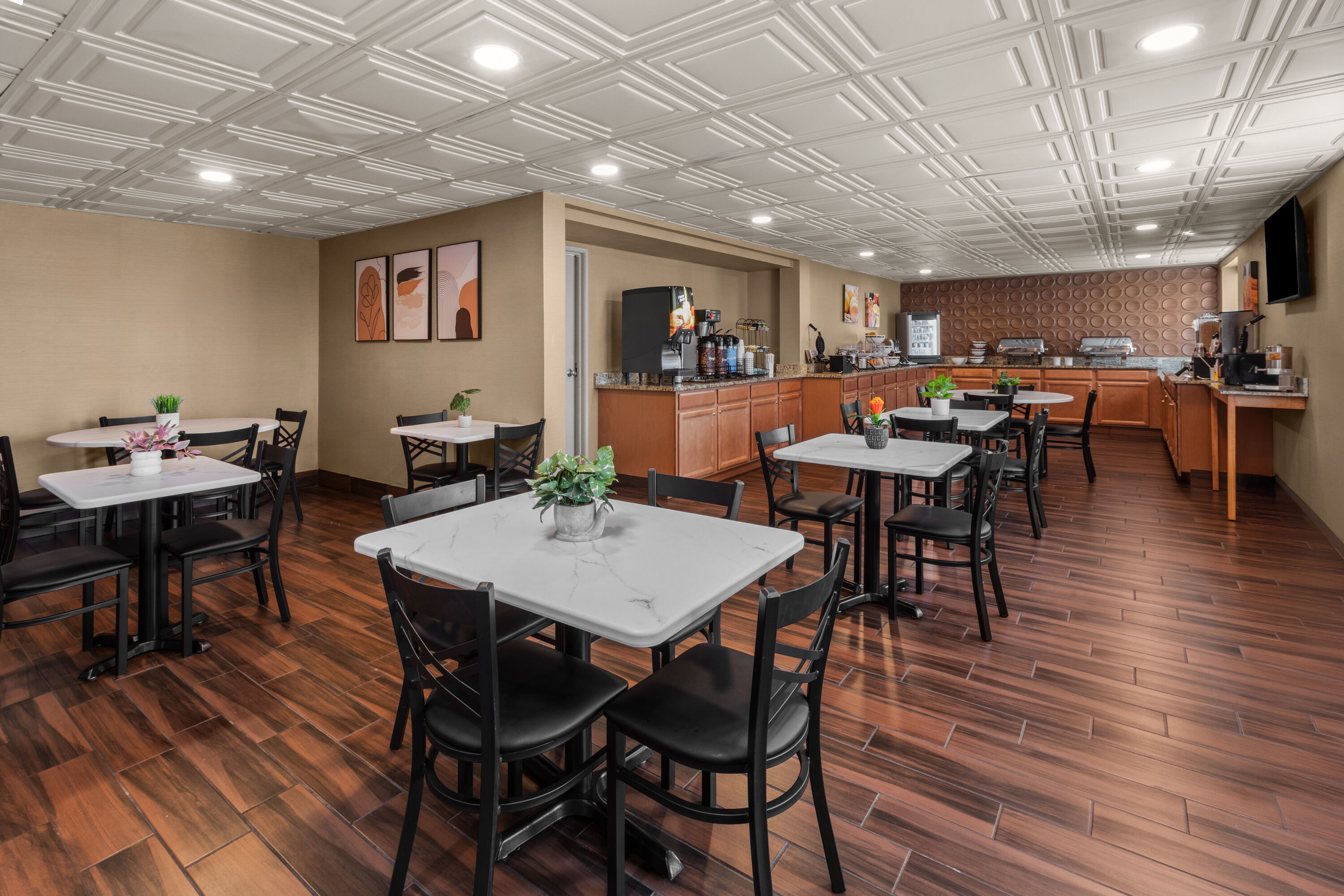 Free breakfast at Wingate by Wyndham Utica in Utica, Michigan