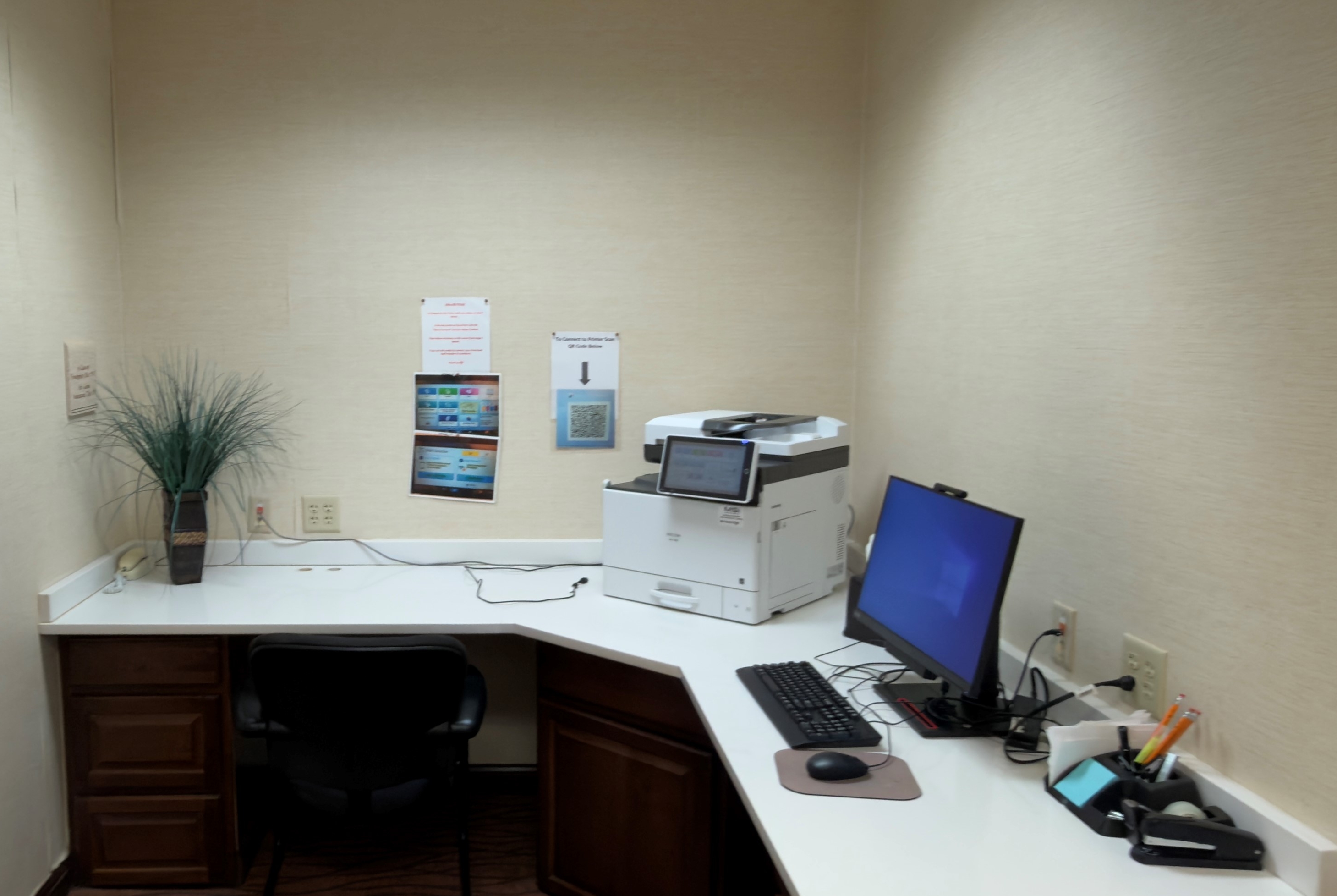 Wingate by Wyndham St. Paul/Oakdale/Woodbury business center in Oakdale, Minnesota