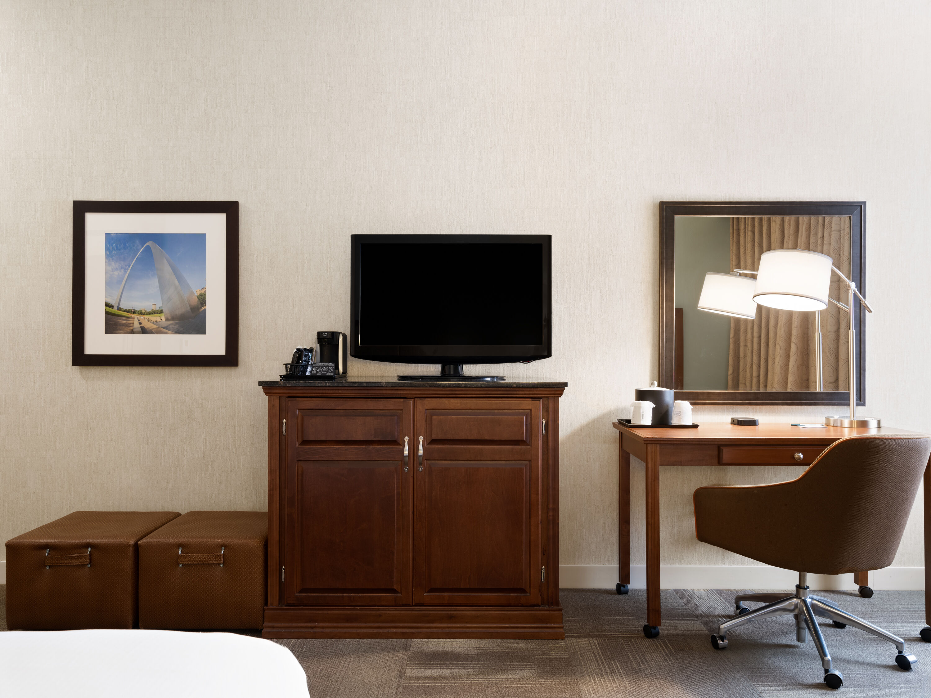 Guest room at the Wingate by Wyndham St. Louis Airport in Saint Ann, Missouri