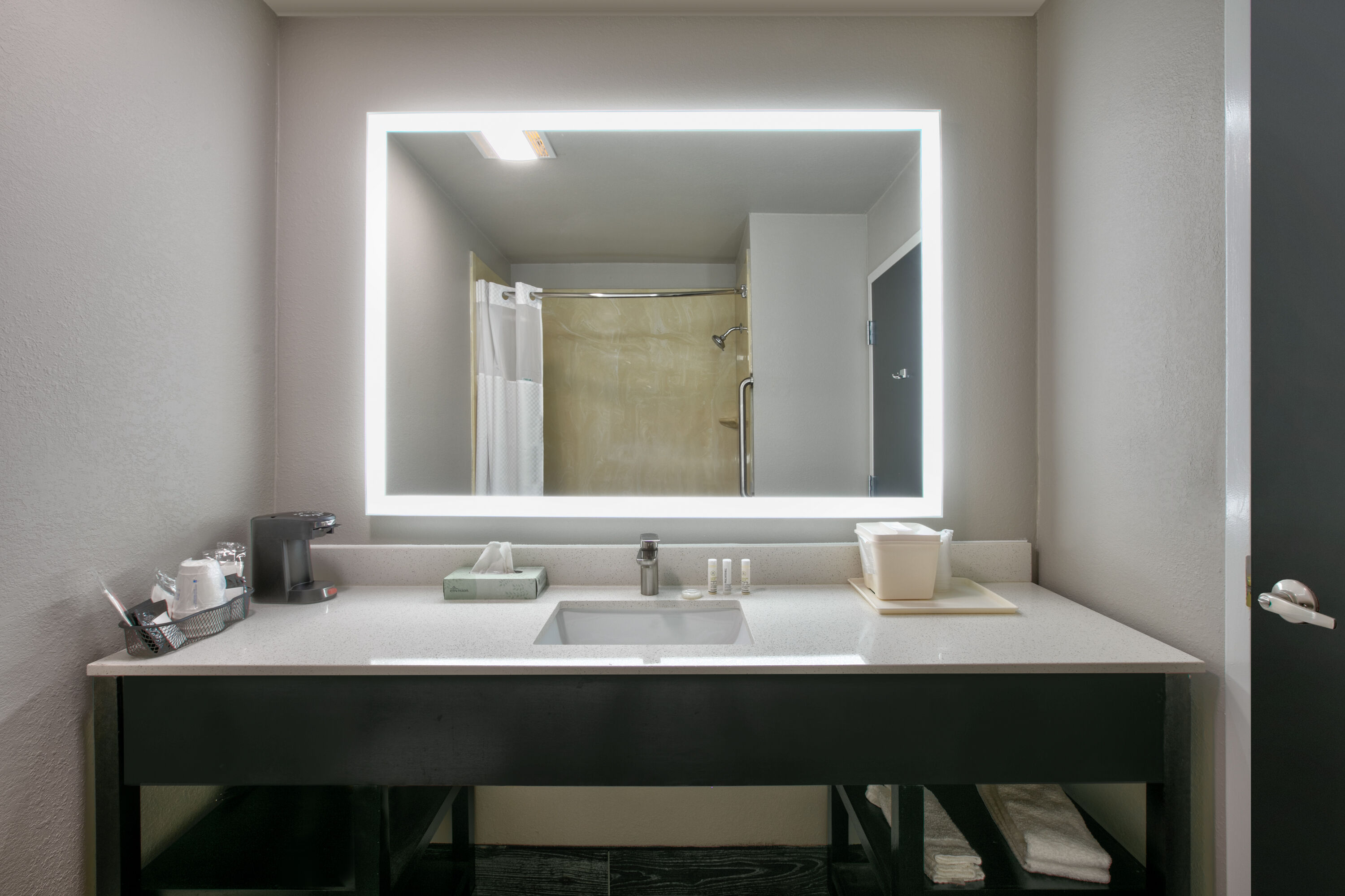 Guest room bath at the Wingate by Wyndham Biloxi/Ocean Springs in Biloxi, Mississippi