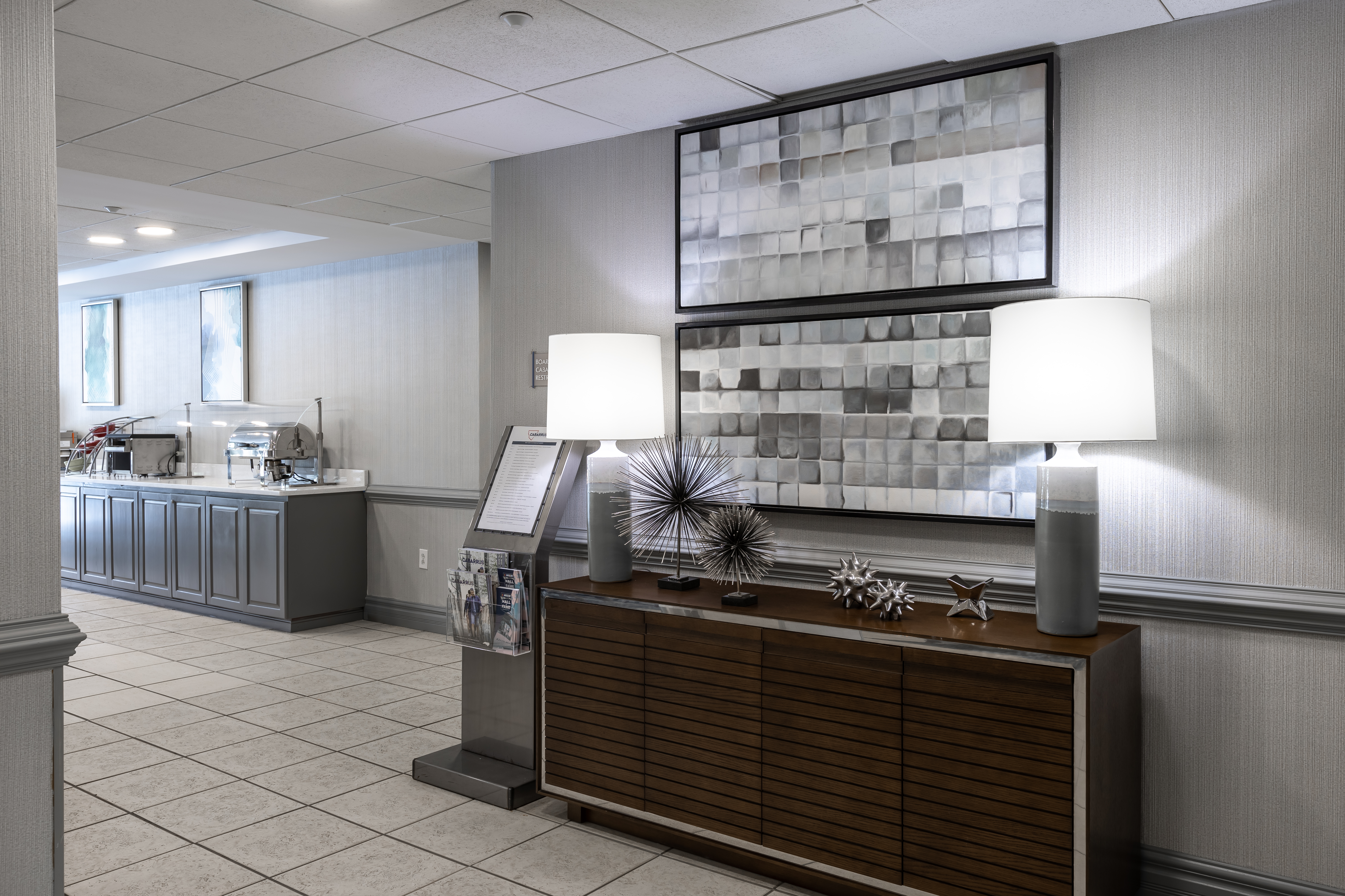 Free breakfast at Wingate by Wyndham Charlotte Speedway/Concord in Concord, North Carolina