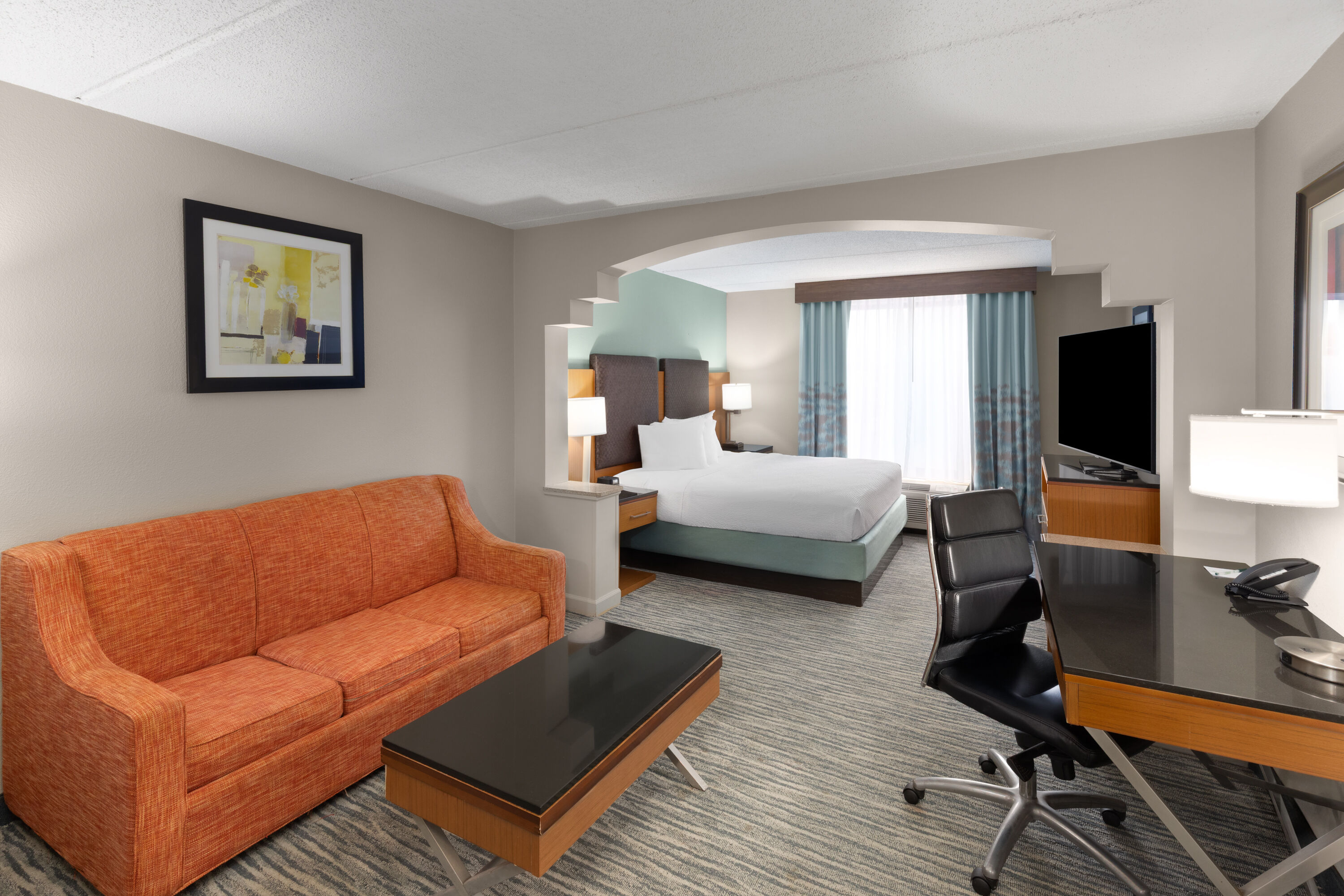 Wingate by Wyndham Greensboro/Coliseum suite in Greensboro, North Carolina