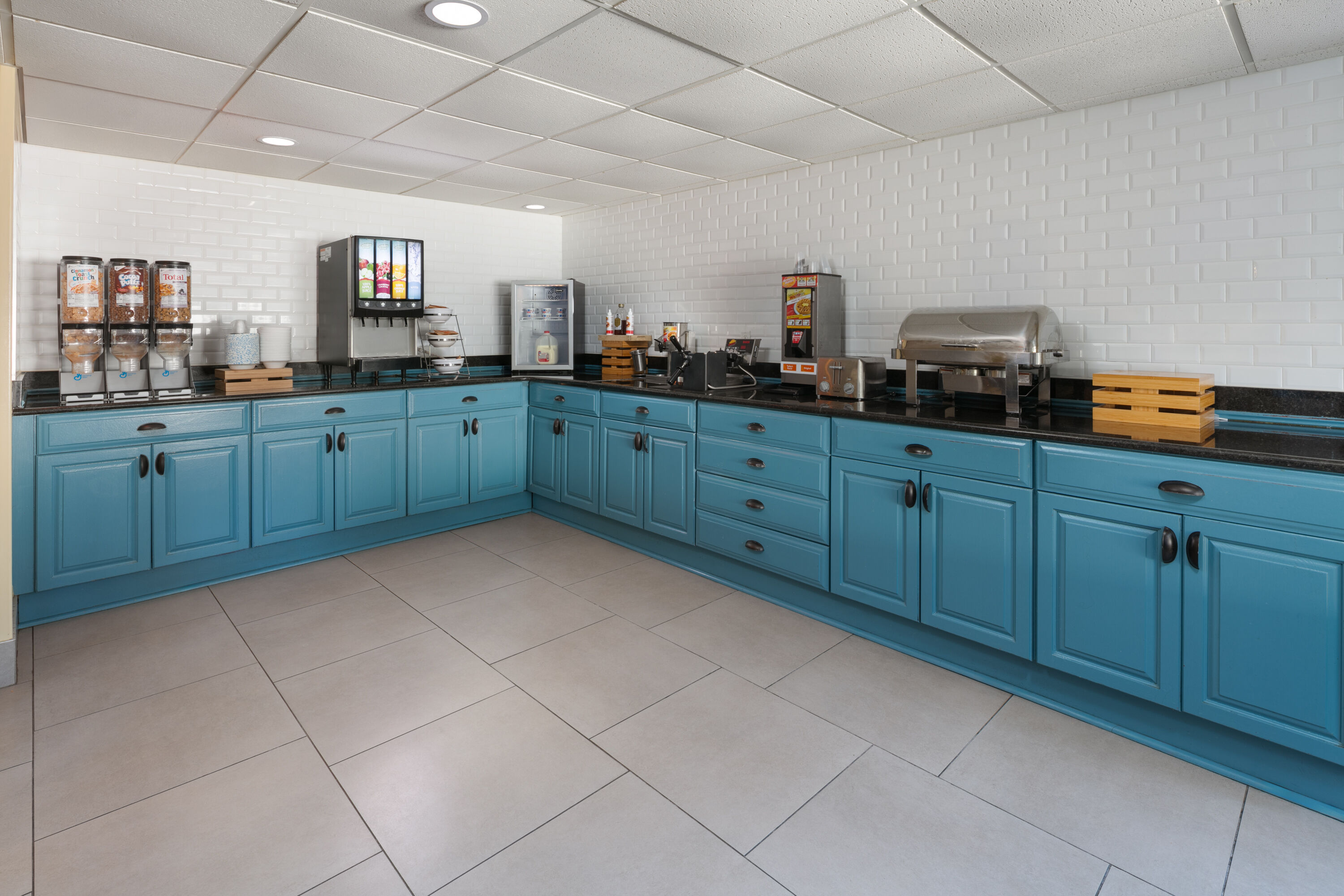 Free breakfast at Wingate by Wyndham Lincoln Airport East I-80 in Lincoln, Nebraska