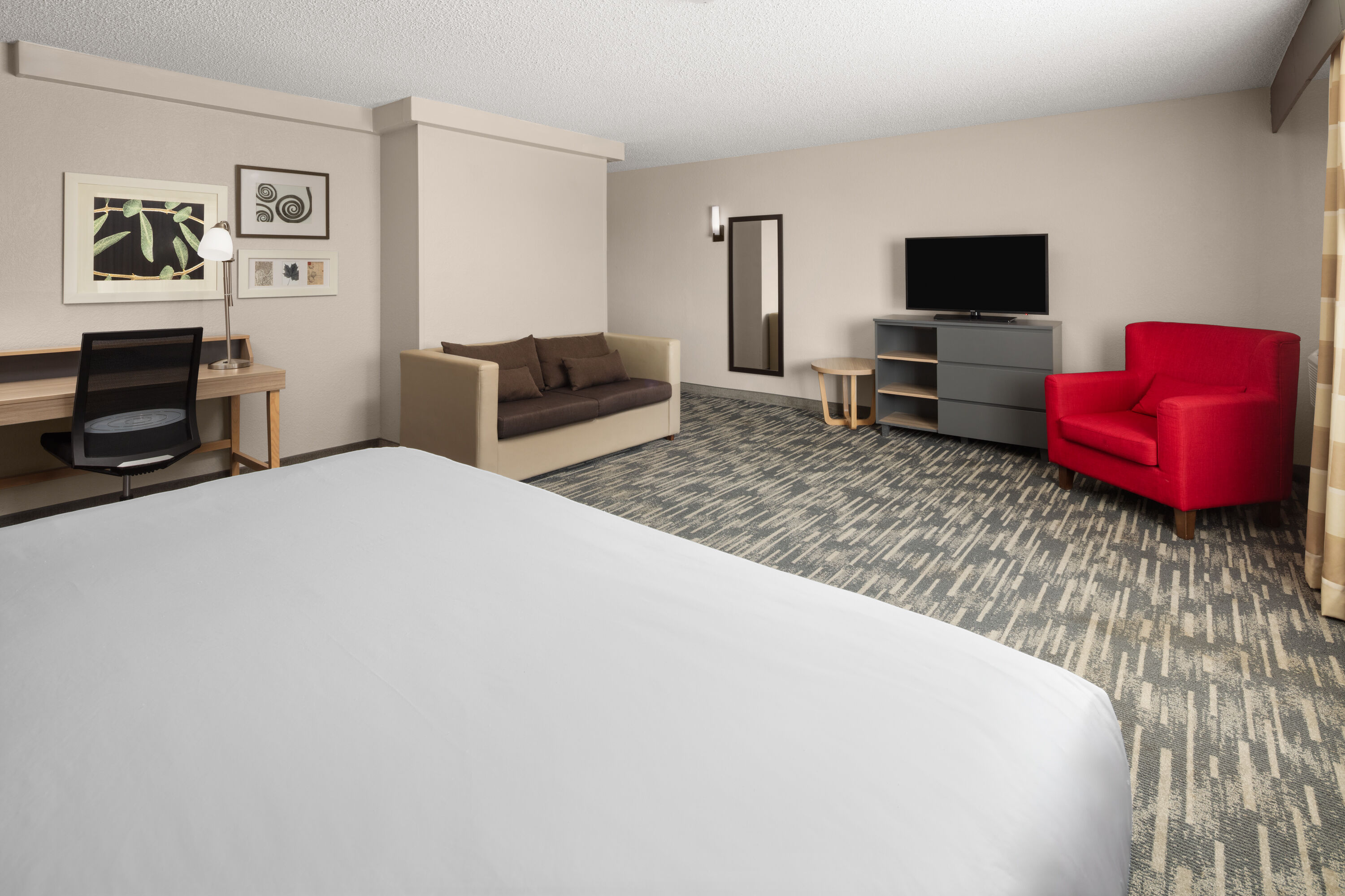 Wingate by Wyndham Lincoln Airport East I-80 suite in Lincoln, Nebraska