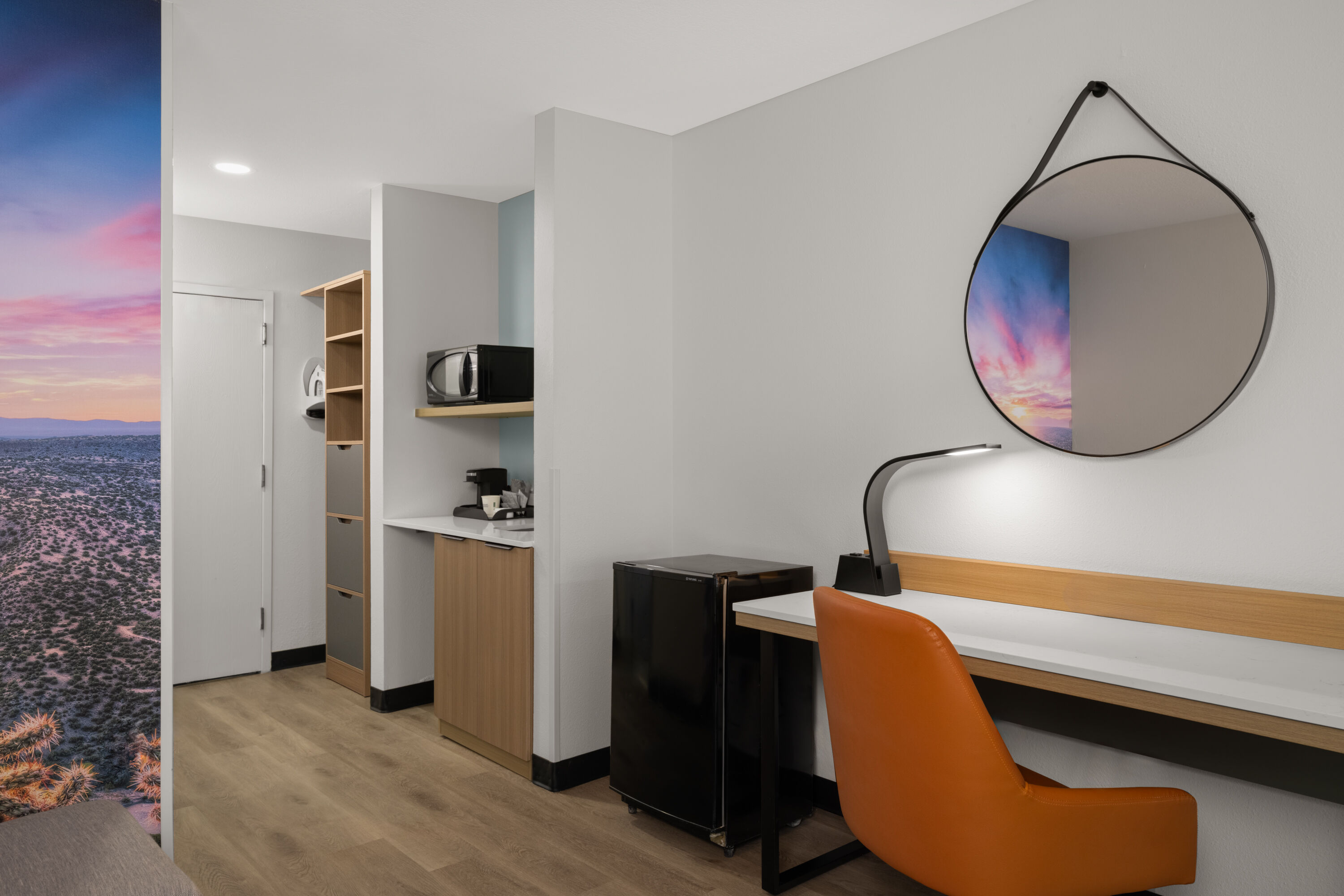 Wingate by Wyndham Los Alamos suite in Los Alamos, New Mexico