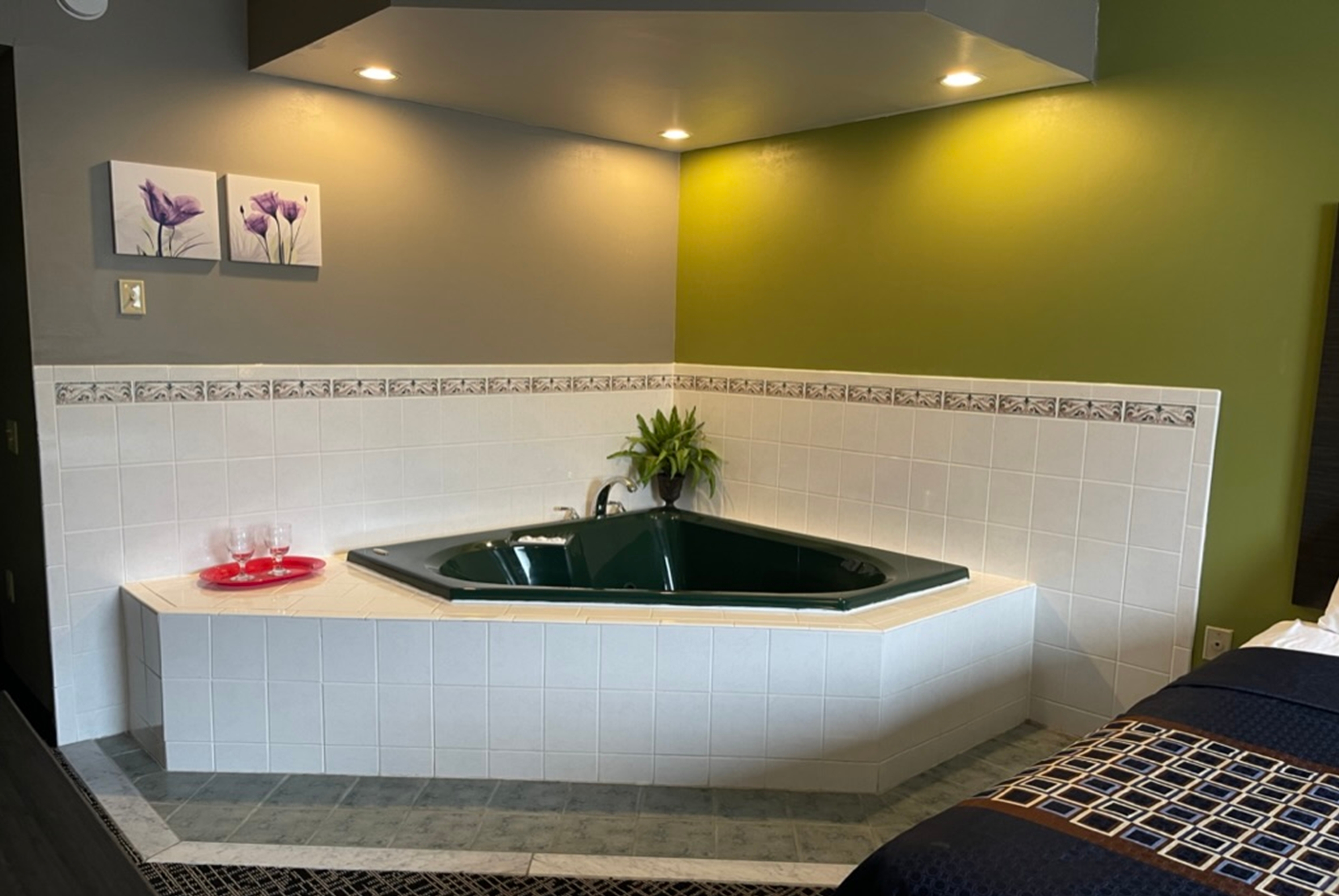 Guest room at the Wingate by Wyndham Lake George in Lake George, New York