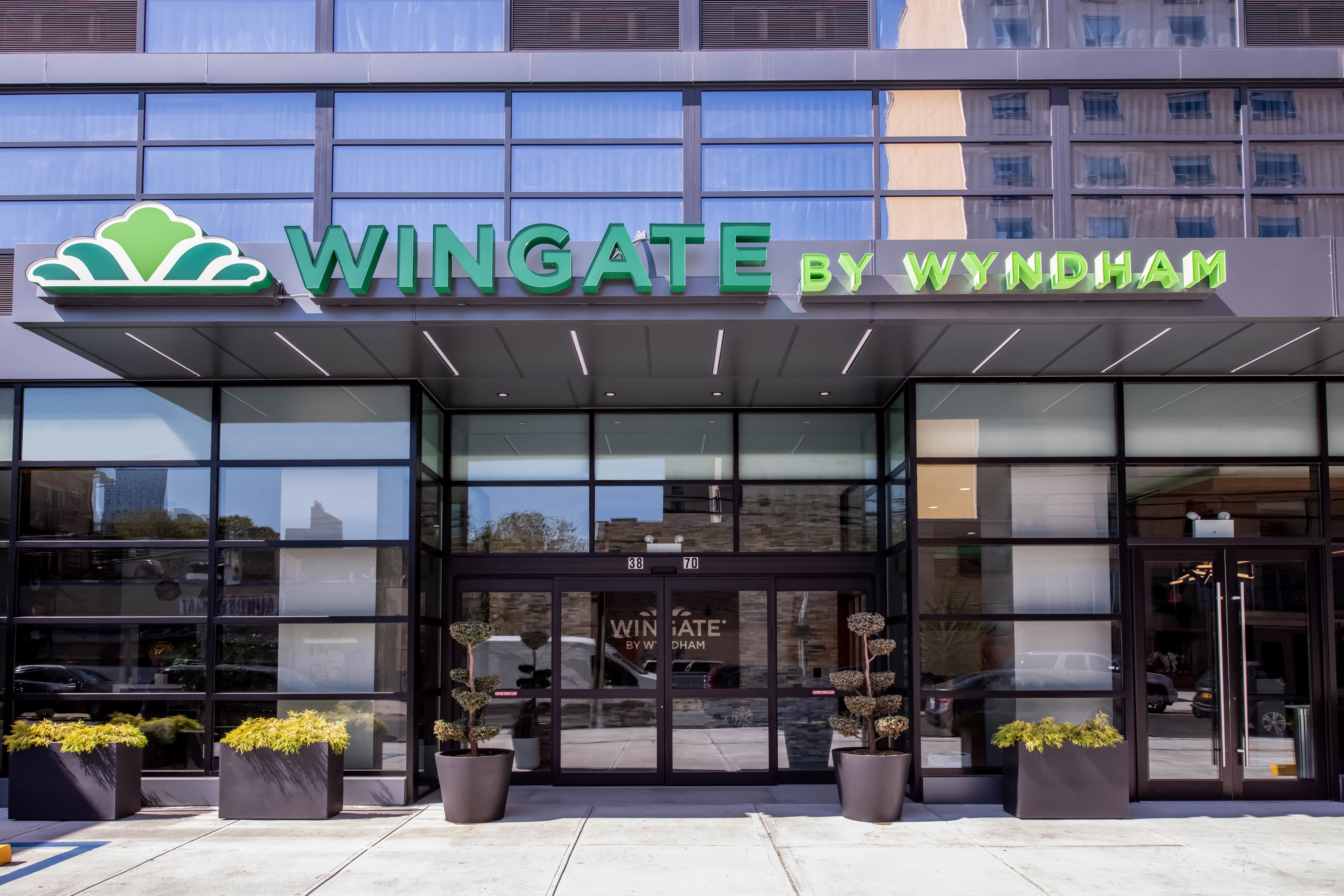 Wingate By Wyndham Long Island City Long Island City Ny Hotels
