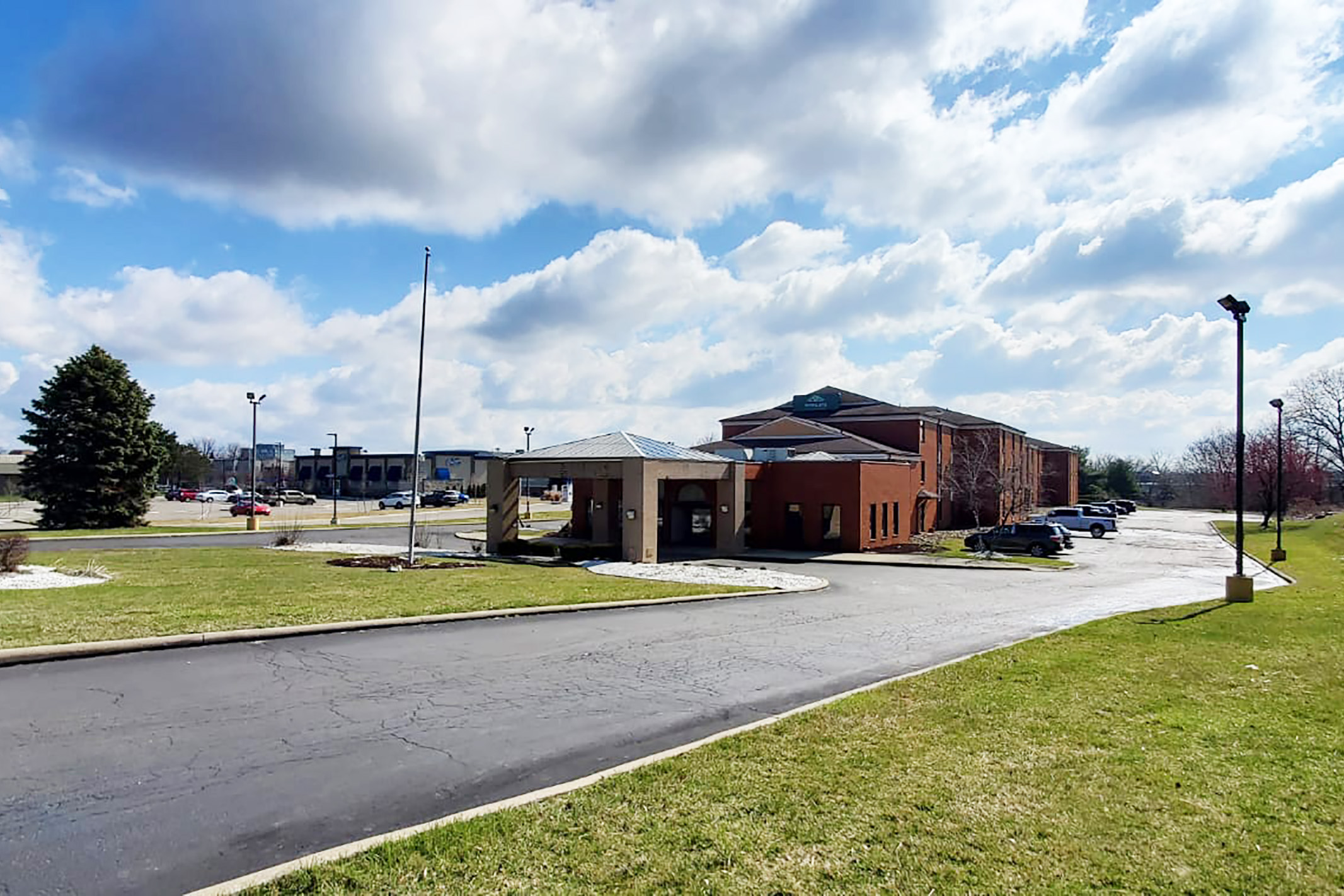 Wingate by Wyndham Canton Hall of Fame exterior