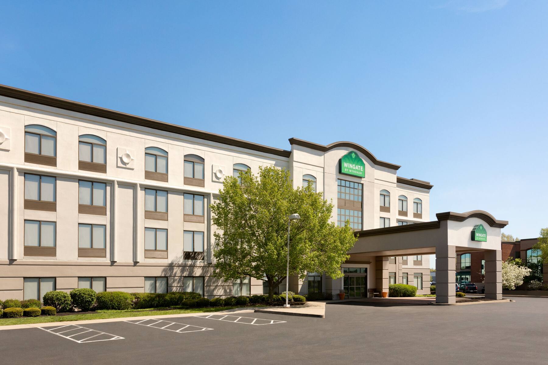 Exterior of Wingate by Wyndham Cincinnati/Blue Ash hotel in Cincinnati, Ohio Exterior of Wingate by Wyndham Cincinnati/Blue Ash hotel in Cincinnati, Ohio