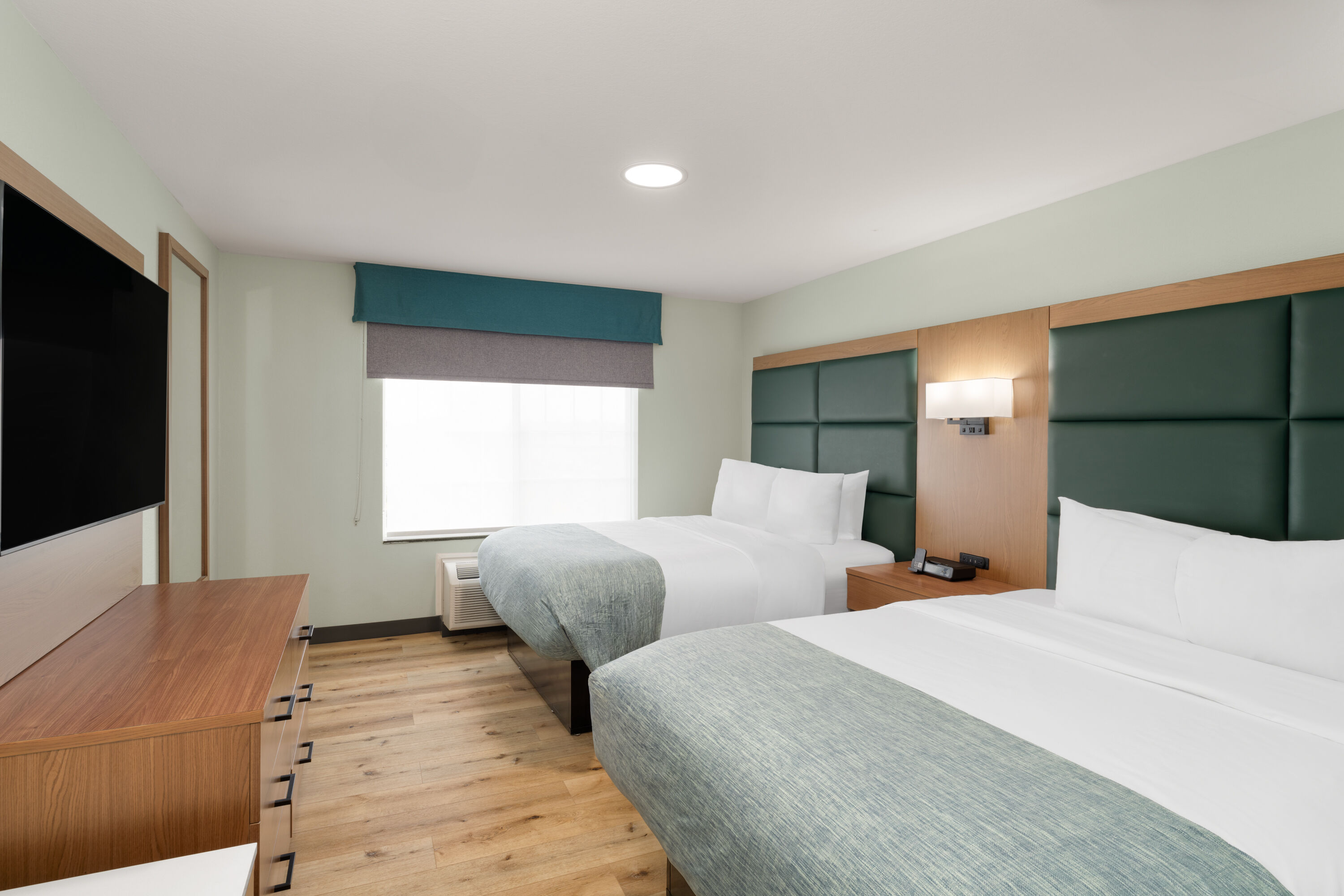 Guest room at the Wingate by Wyndham Mansfield OH in Mansfield, Ohio