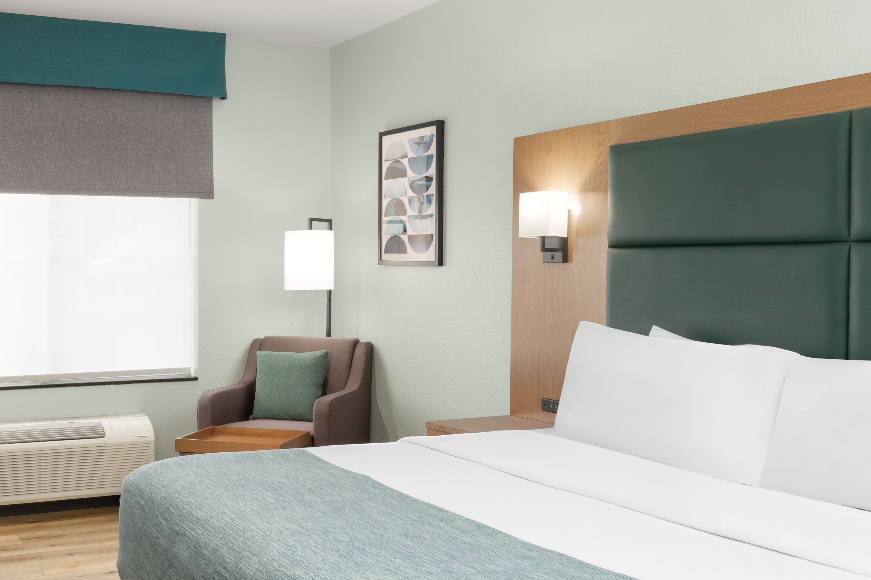 Guest room at the Wingate by Wyndham Mansfield OH in Mansfield, Ohio