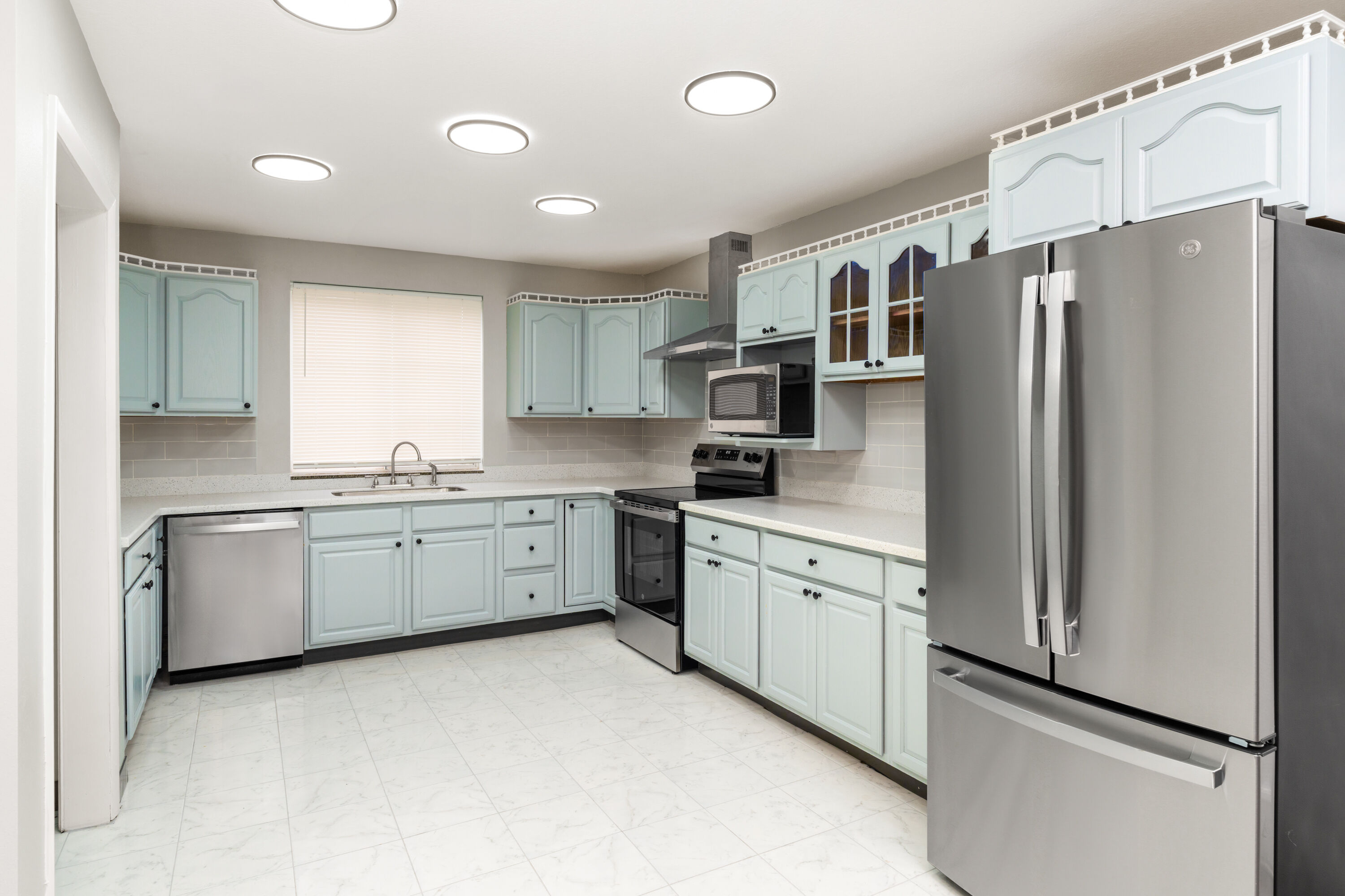 Wingate by Wyndham Mansfield OH suite in Mansfield, Ohio