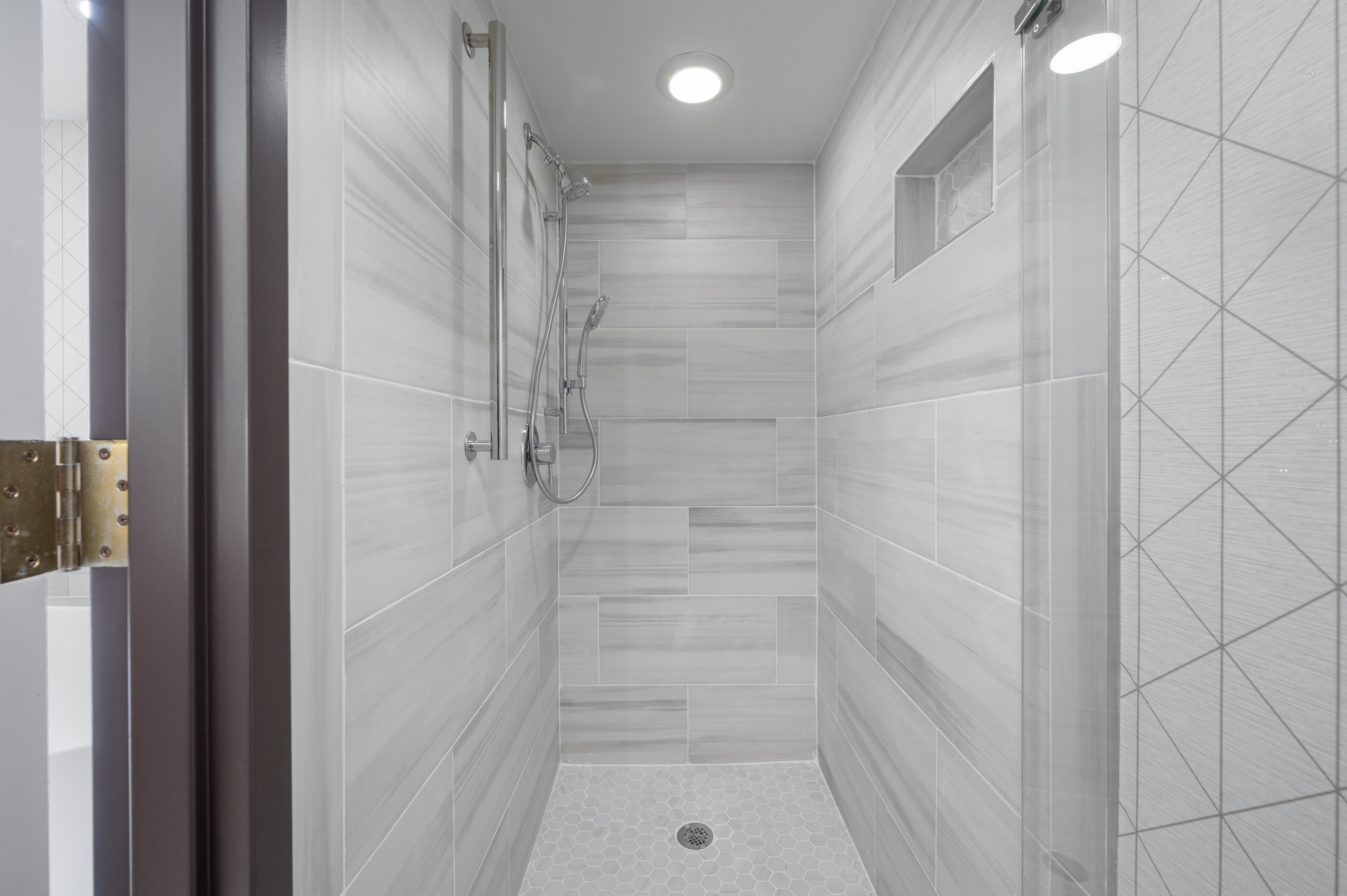Wingate by Wyndham Sylvania/Toledo suite in Sylvania, Ohio