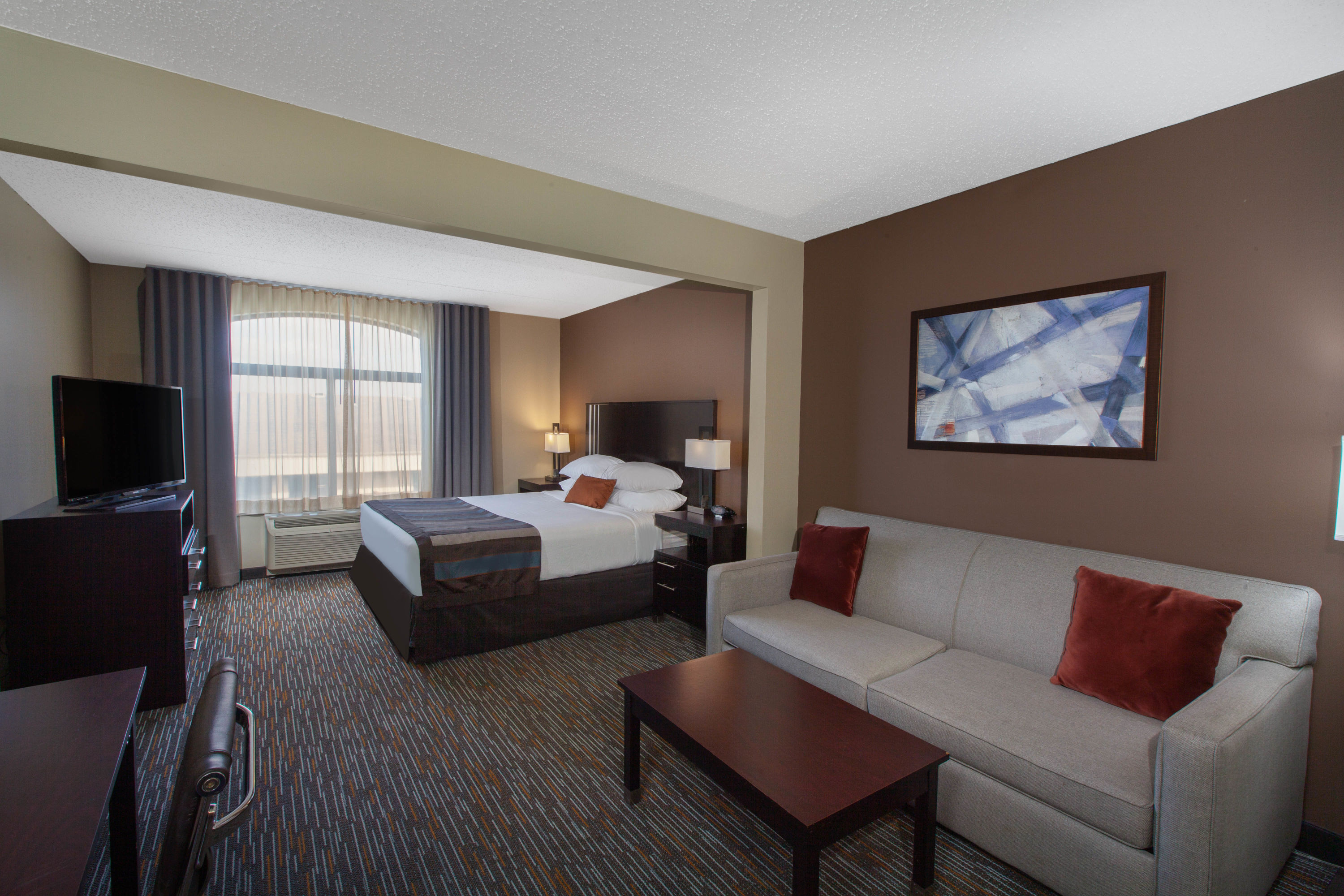Guest room at the Wingate by Wyndham Oklahoma City Airport in Oklahoma City, Oklahoma