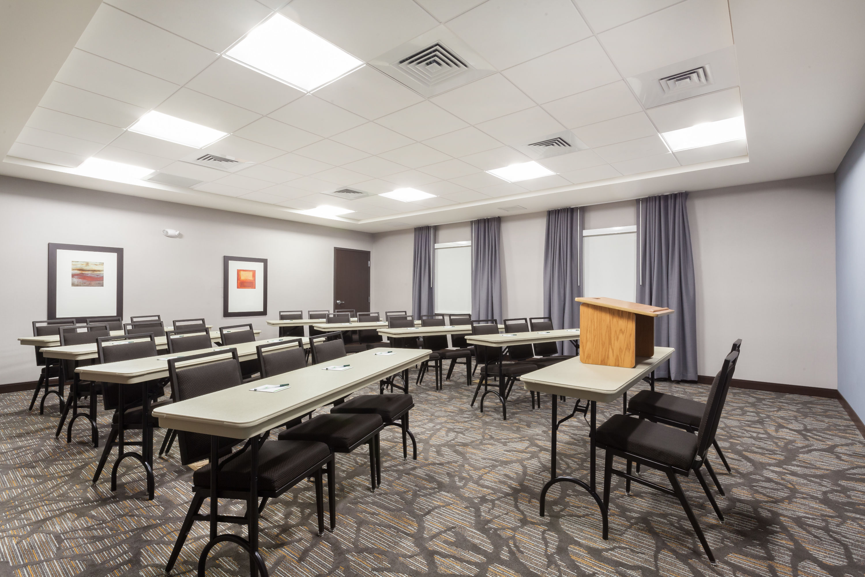 Meeting room at Wingate by Wyndham Altoona Downtown/Medical Center in Altoona, Pennsylvania
