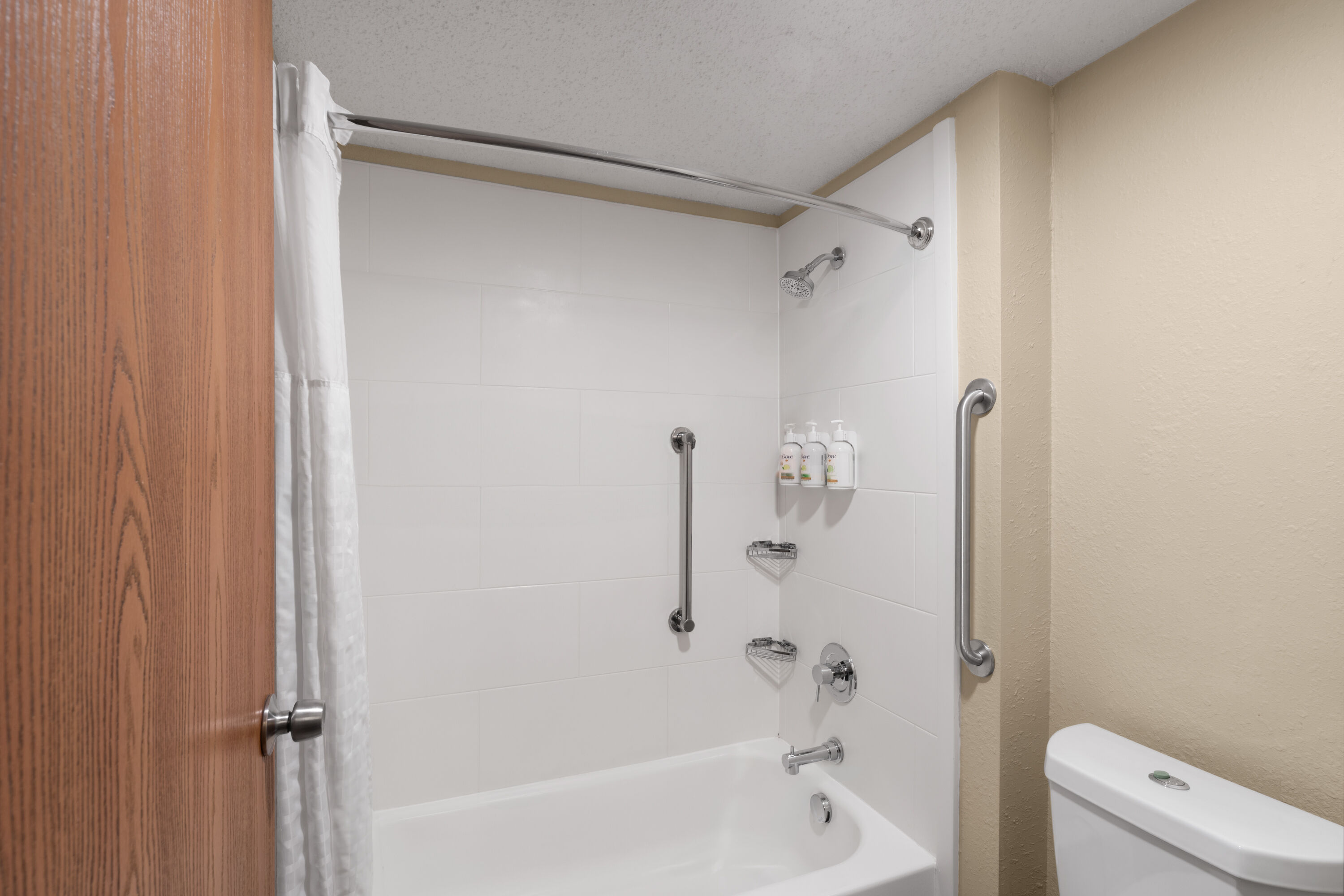 Guest room bath at the Wingate by Wyndham Clearfield in Clearfield, Pennsylvania