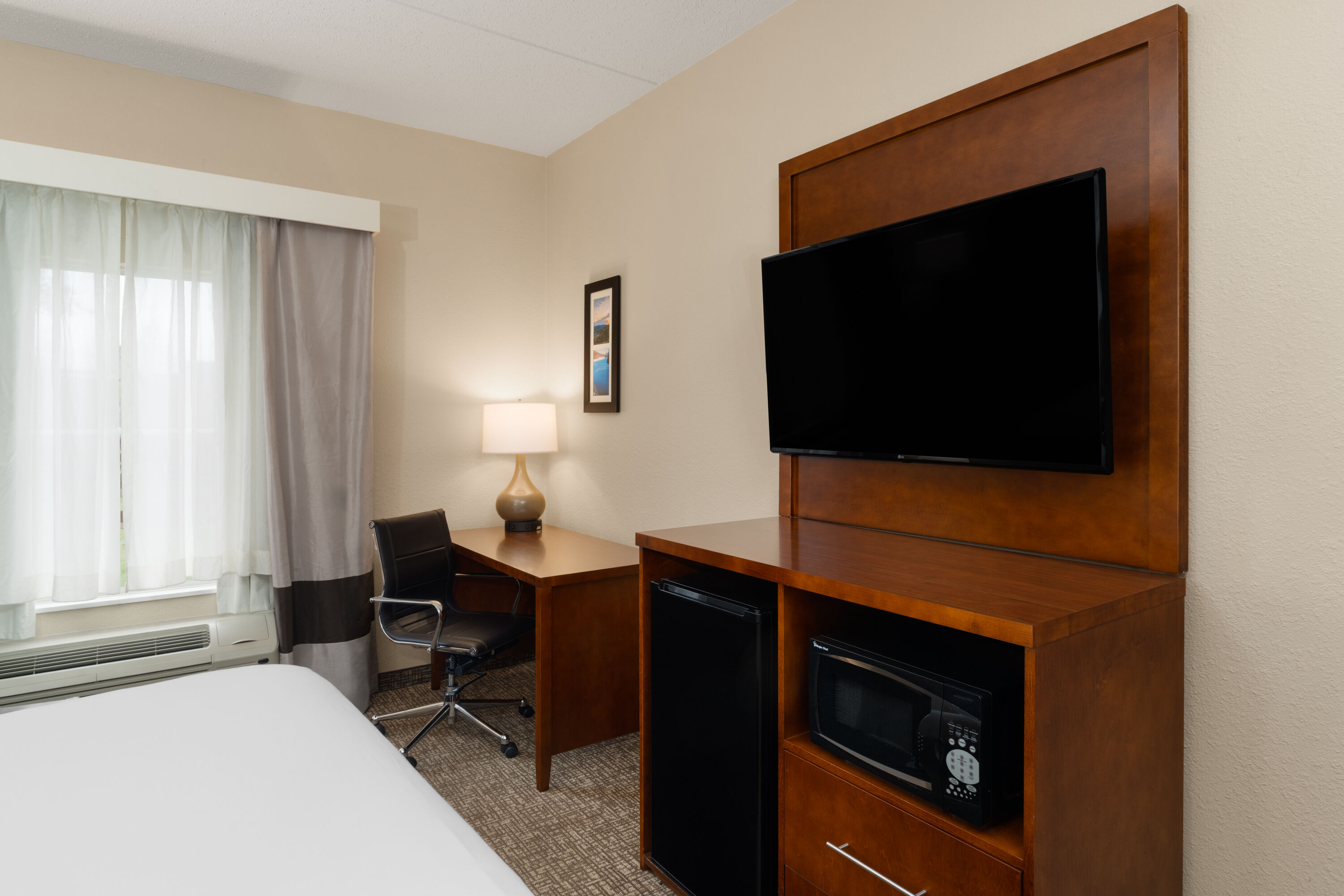 Guest room at the Wingate by Wyndham Clearfield in Clearfield, Pennsylvania