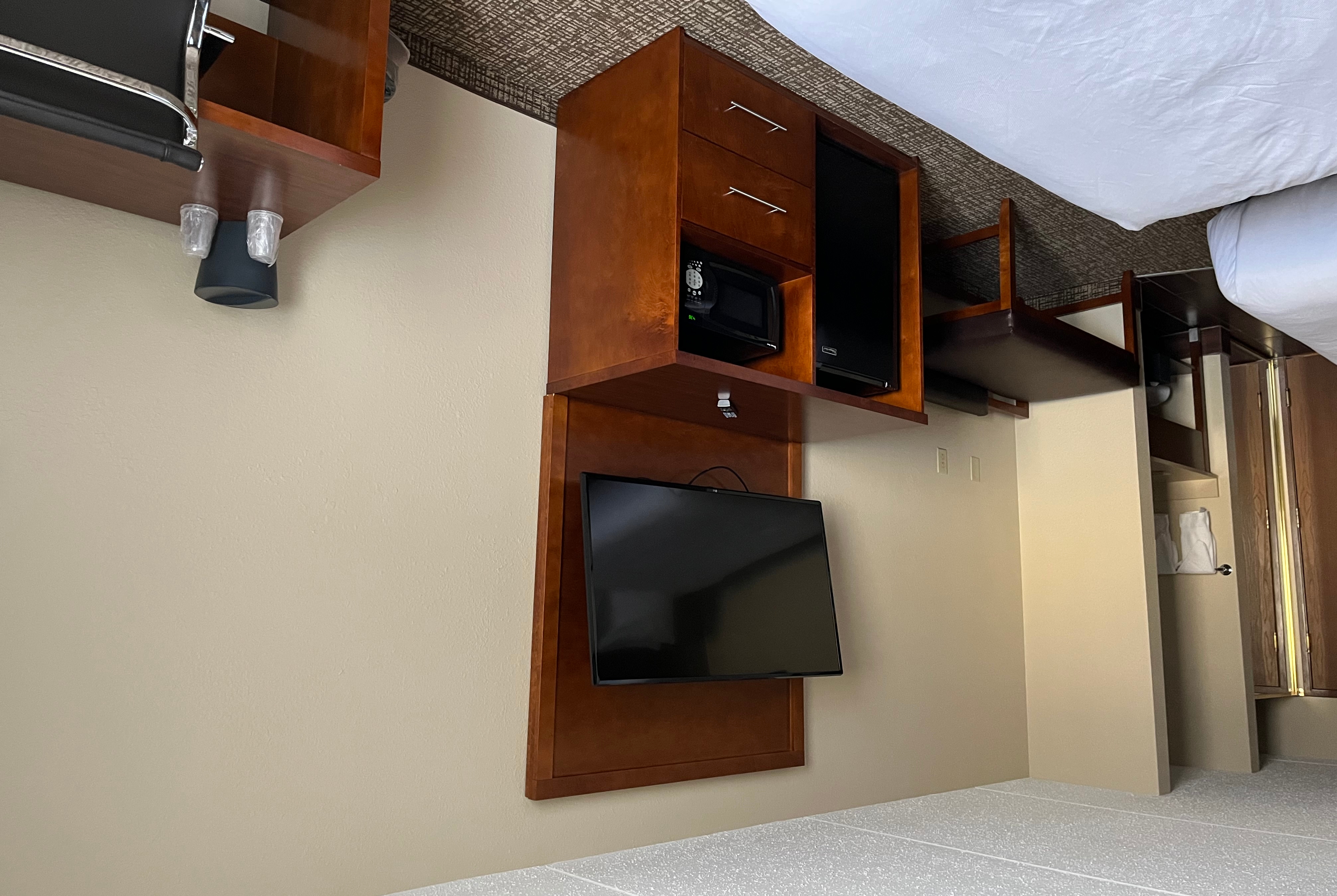 Guest room at the Wingate by Wyndham Clearfield in Clearfield, Pennsylvania