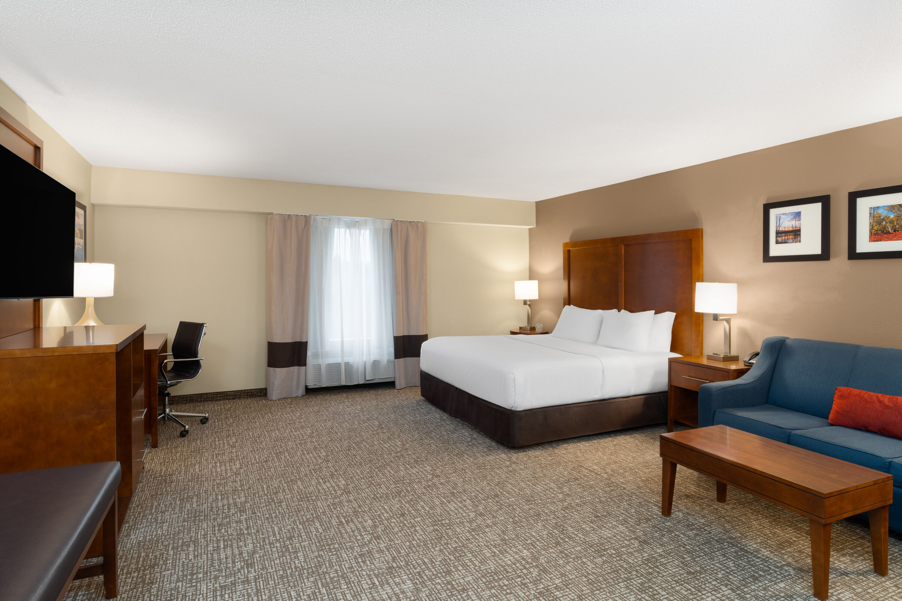 Wingate by Wyndham Clearfield suite in Clearfield, Pennsylvania