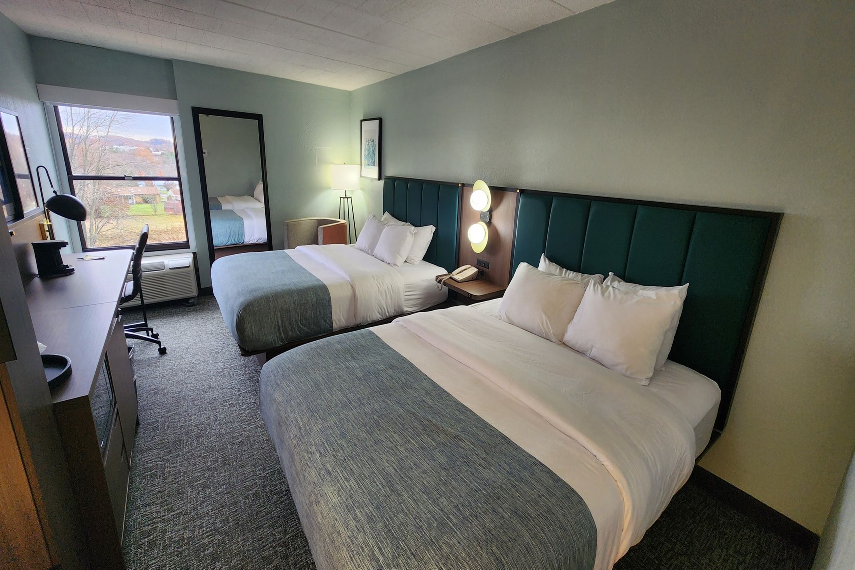 Guest room at the Wingate by Wyndham Cranberry in Cranberry Township, Pennsylvania
