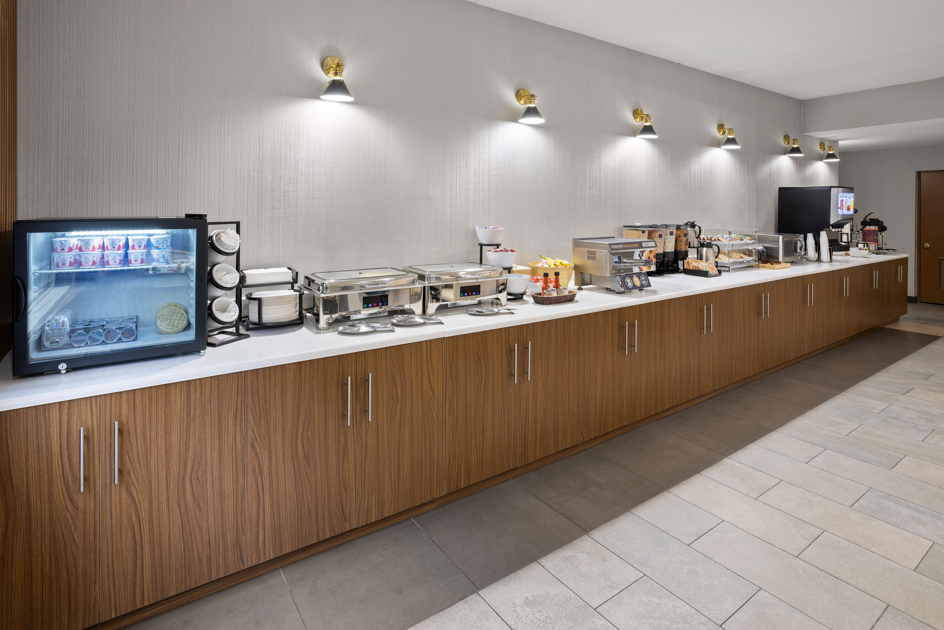 Free breakfast at Wingate by Wyndham Pittsburgh/New Stanton in New Stanton, Pennsylvania